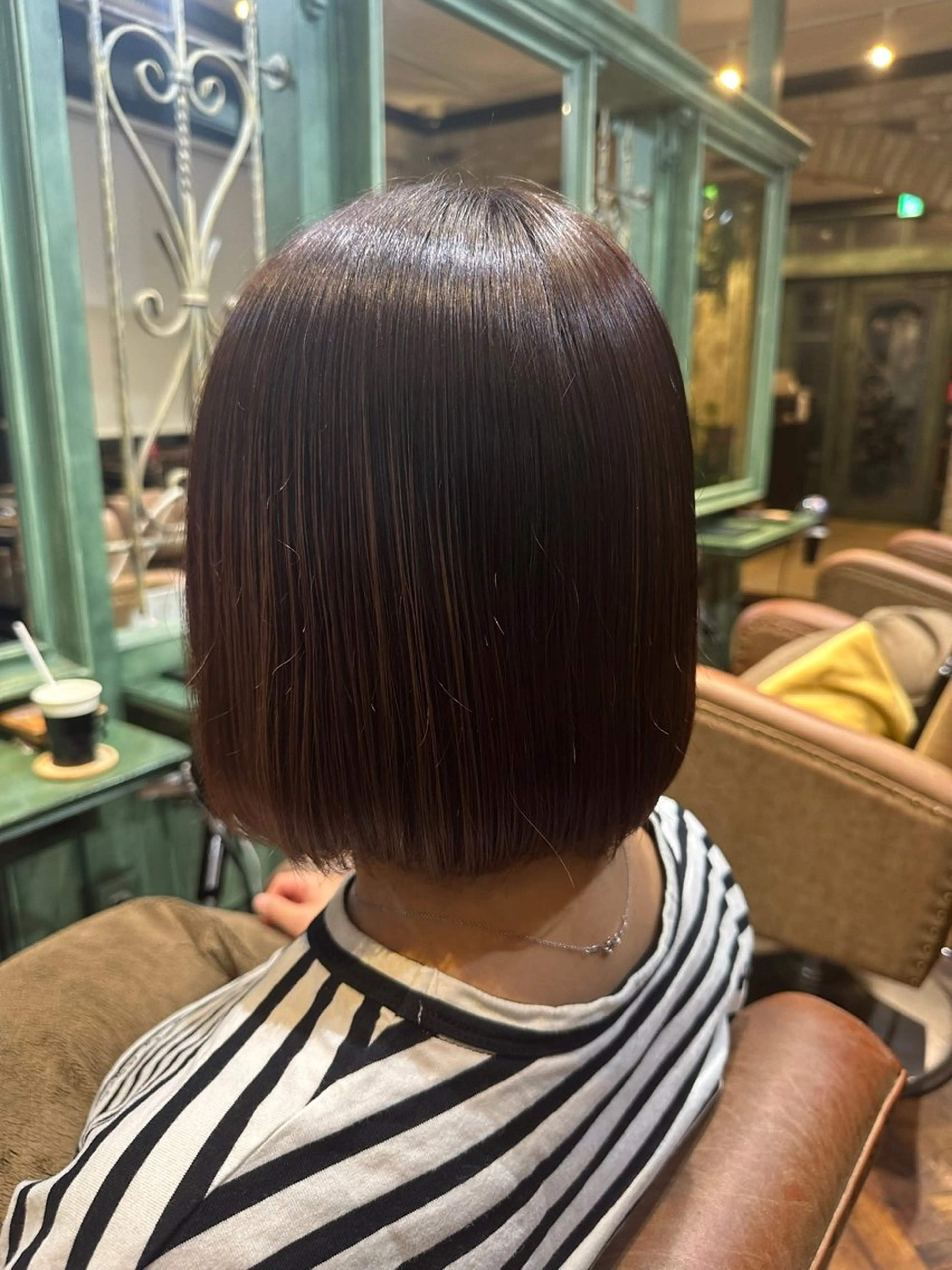 ショート 縮毛矯正 カット ヘアカラー トリートメント Monan 新宿所属・ケイジ✨透明感 /艶カラー✨のヘアスタイル