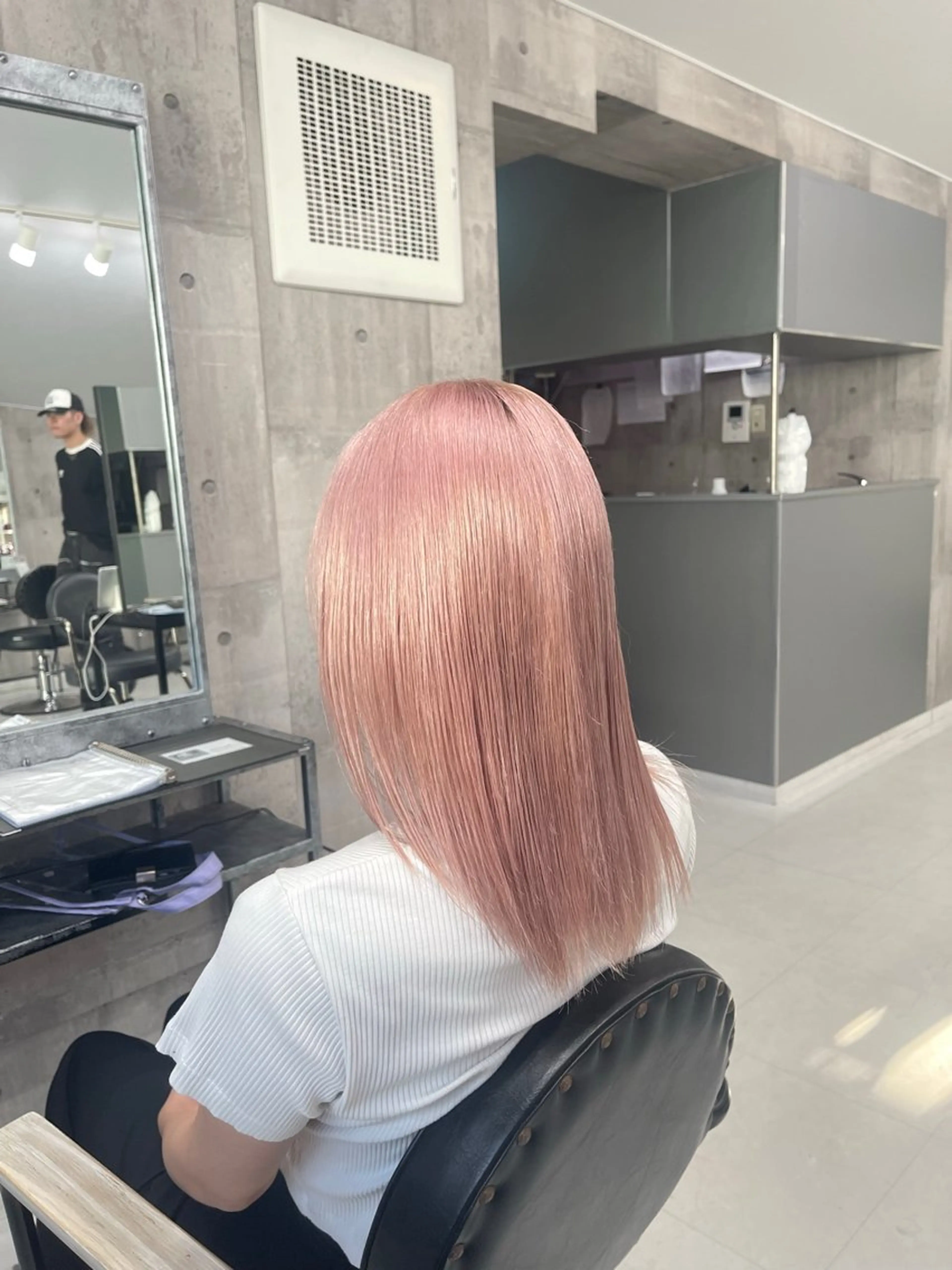 セミロング カラー パーマ ヘアアレンジ メンズ キッズ レイヤーの魔術師 𓍼takumi𓍼のヘアスタイル