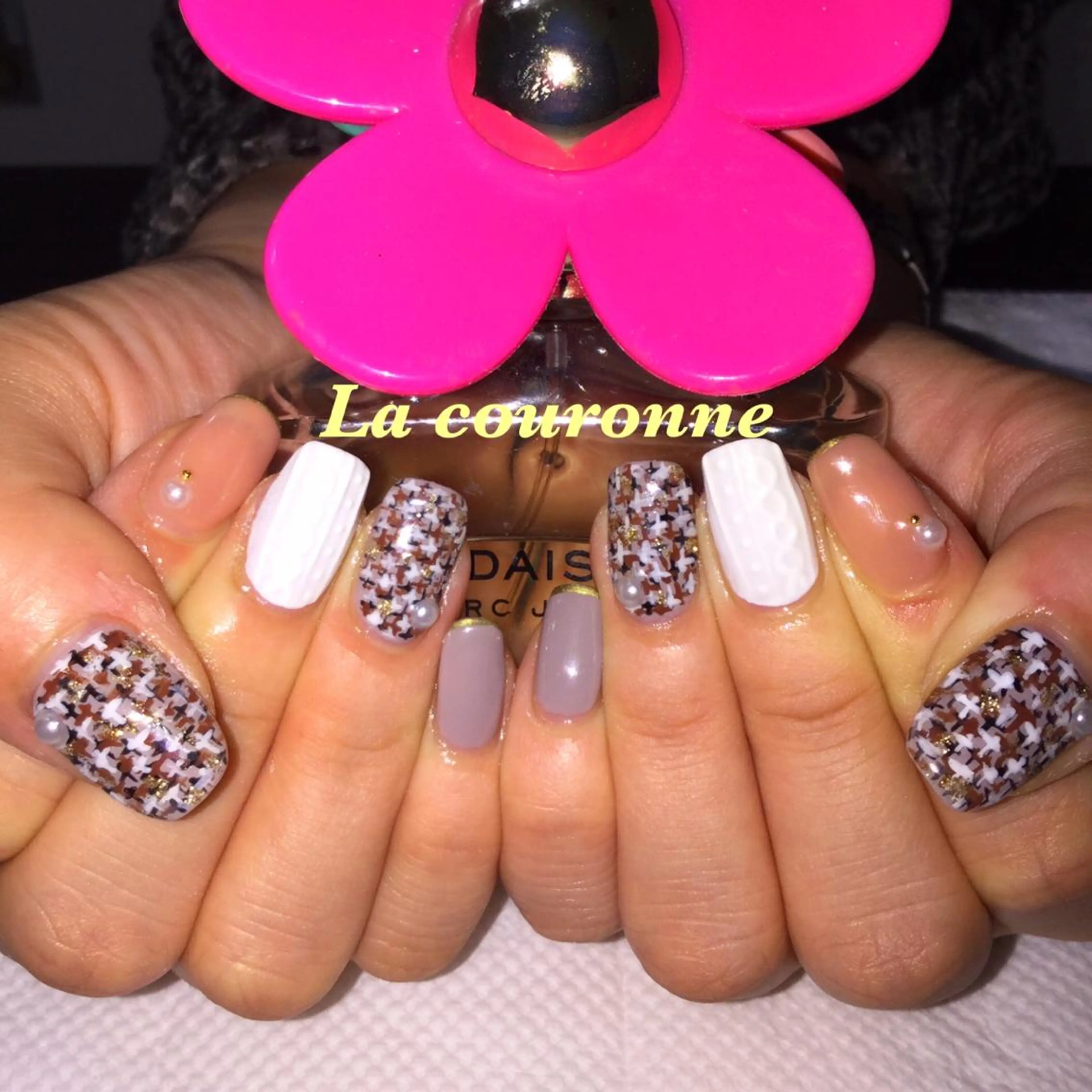 ネイル ハンドネイル Lacouronne NATSUMIのネイルデザイン