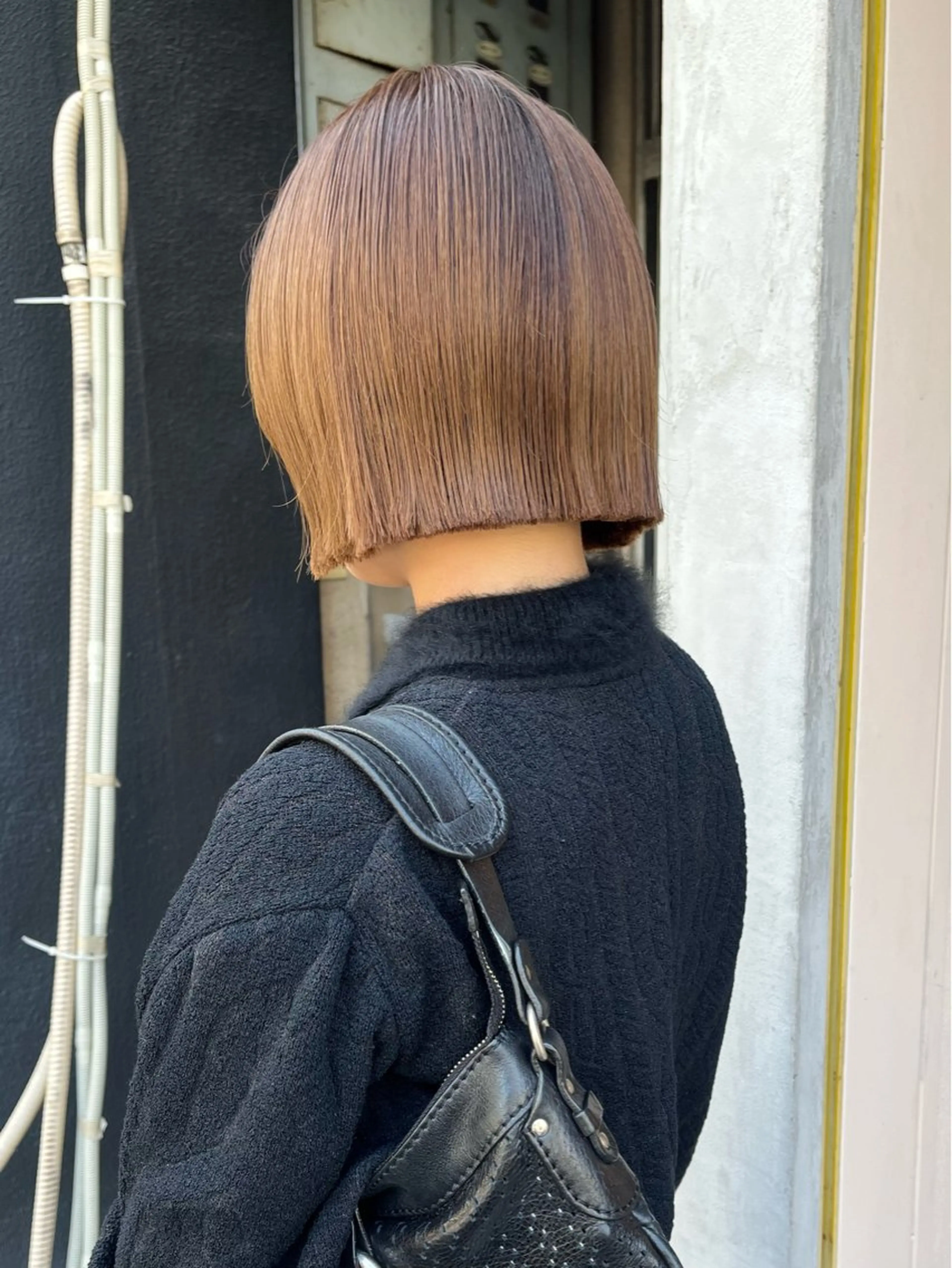 ショート ボブ カット ヘアカラー トリートメント iru所属・レイヤーカット/ ハイトーン/mikiのヘアスタイル