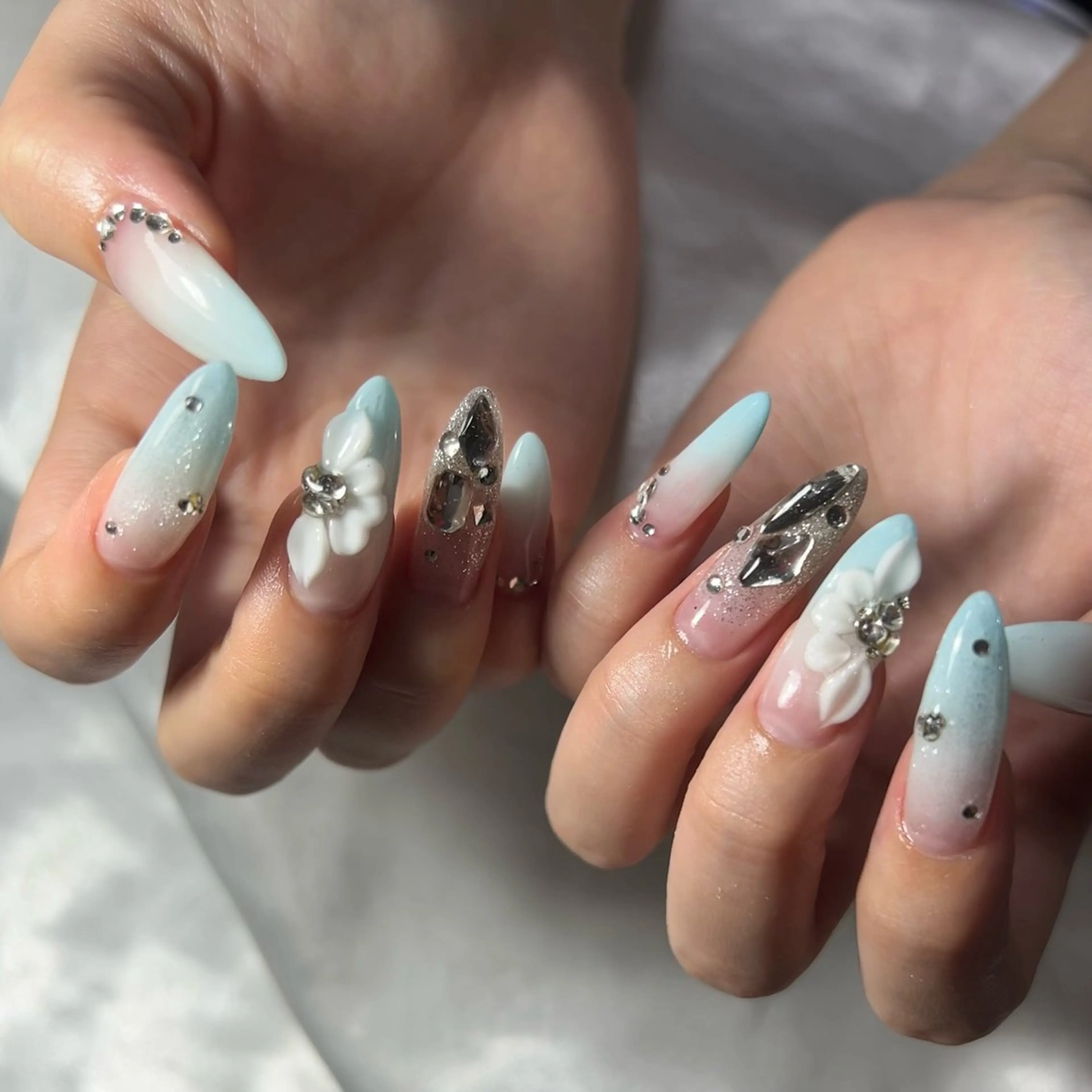 ネイル ハンドネイル nailroom‪ sb‪‪𓈒𓂂𓏸のネイルデザイン