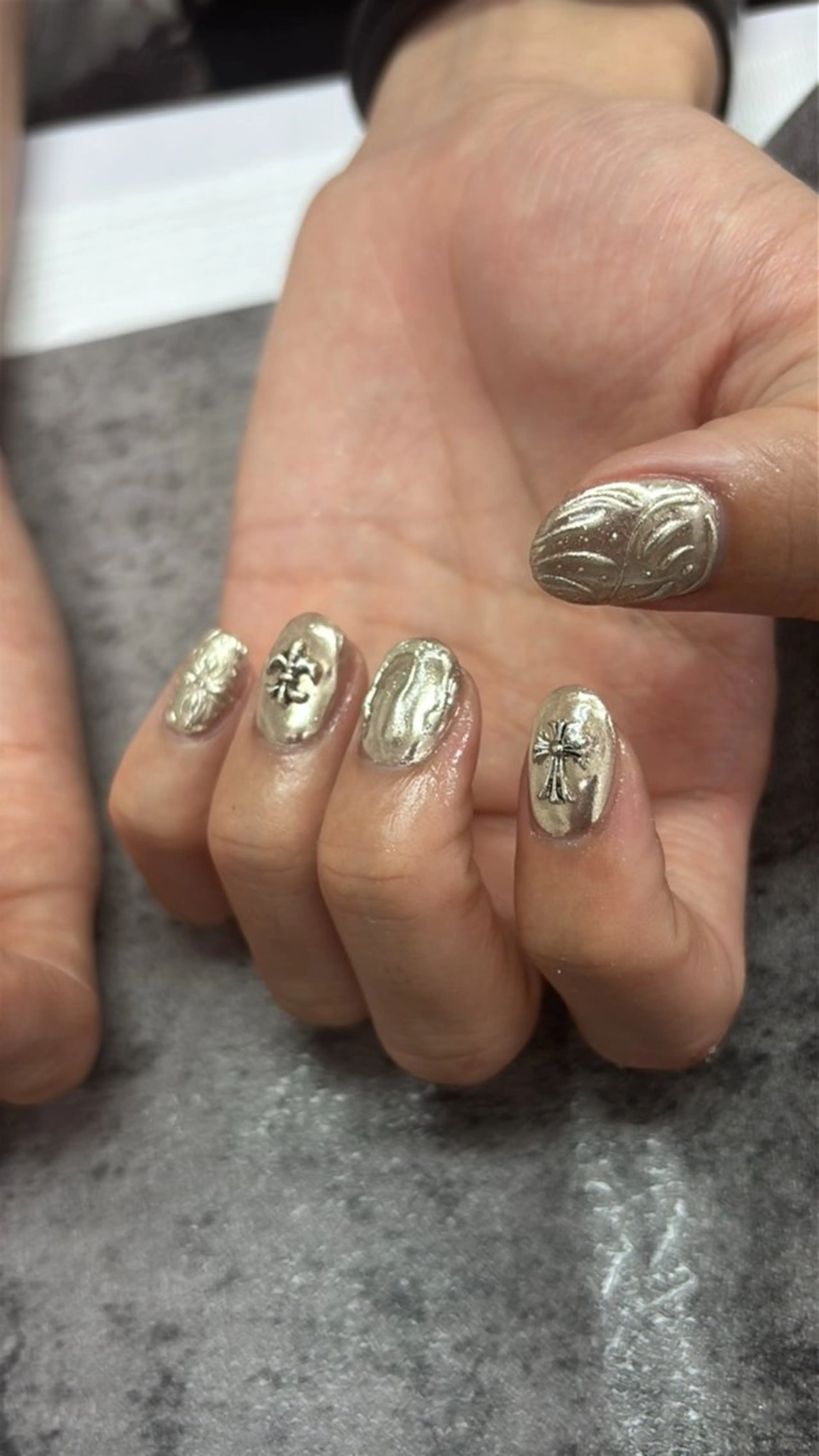 ネイル brilliant s.kのネイルデザイン