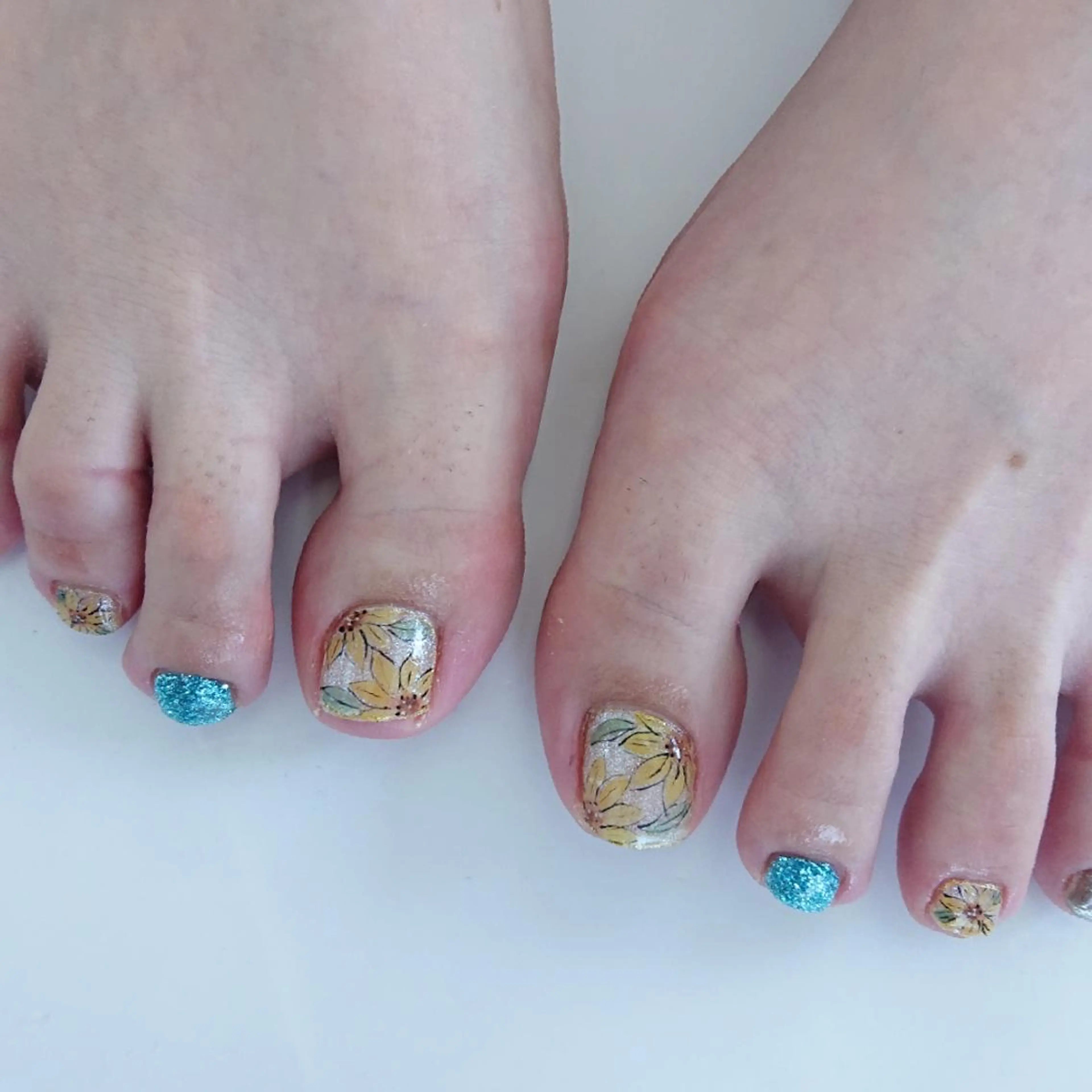 ネイル フットネイル 持ち込み Coco Girlsのネイルデザイン