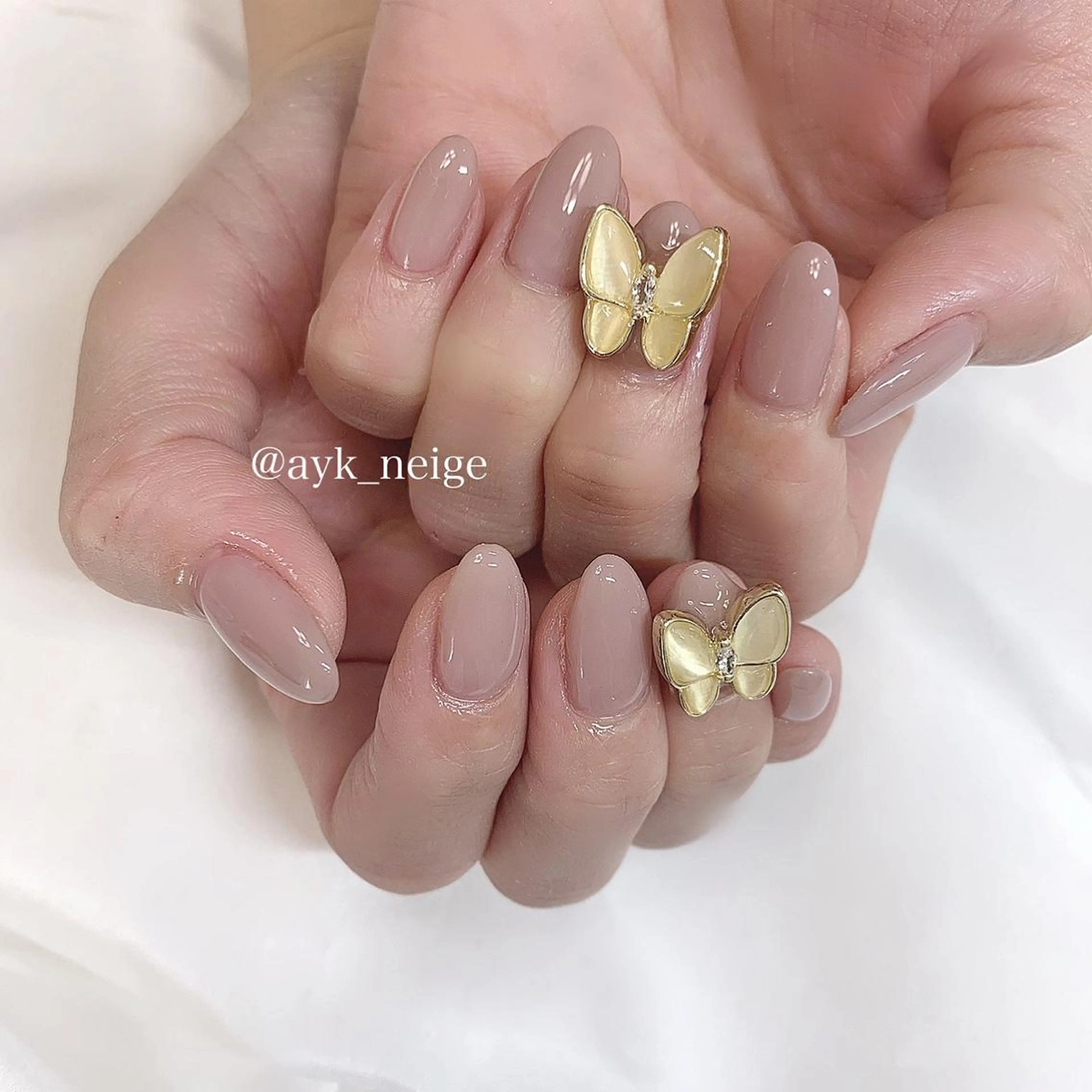 ネイル オーロラネイル ハート 韓国ネイル 冬ネイル n'eige nail所属・大谷 綾香のネイルデザイン