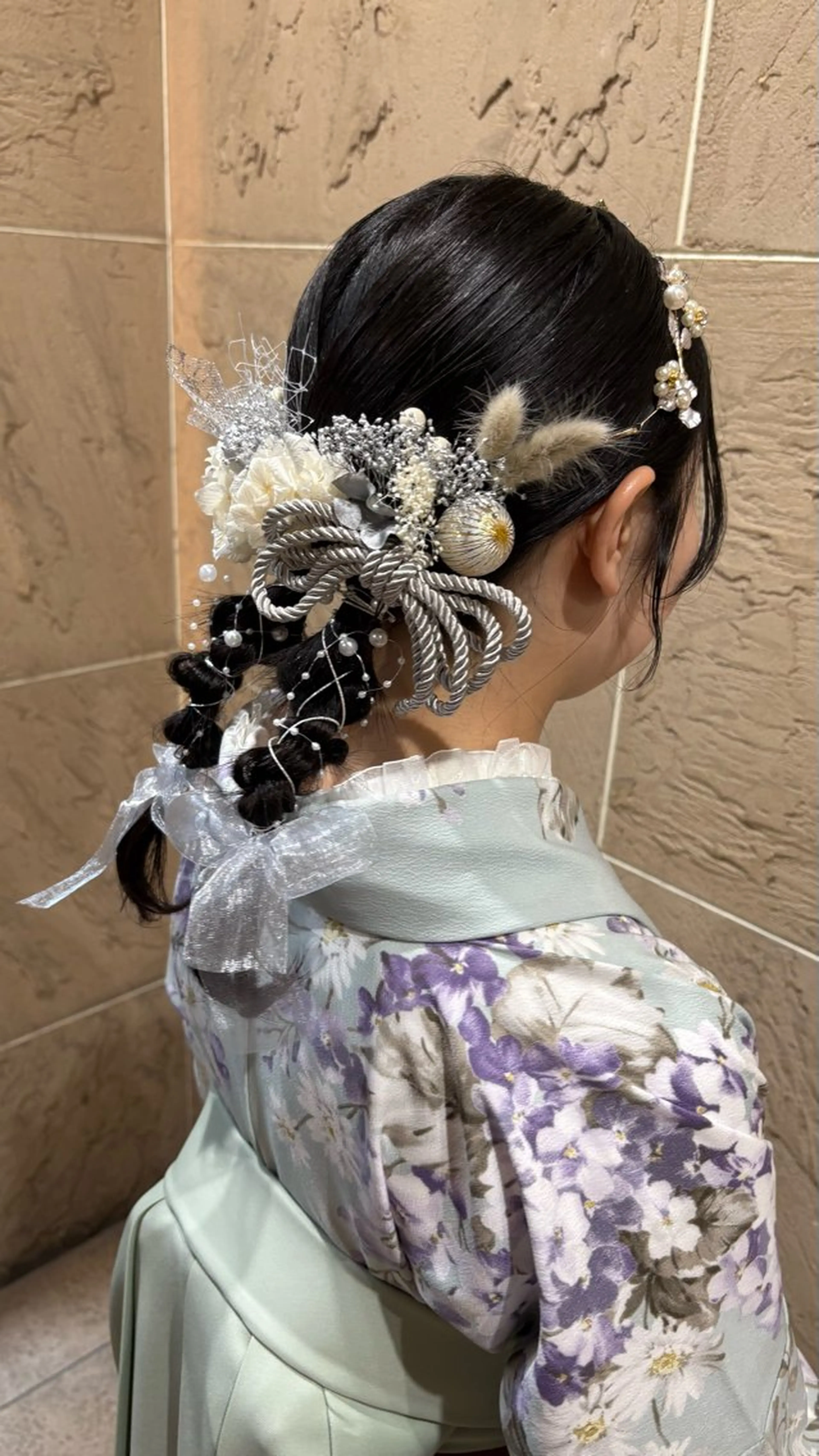 セミロング ヘアアレンジ 菊地 紗矢のヘアスタイル