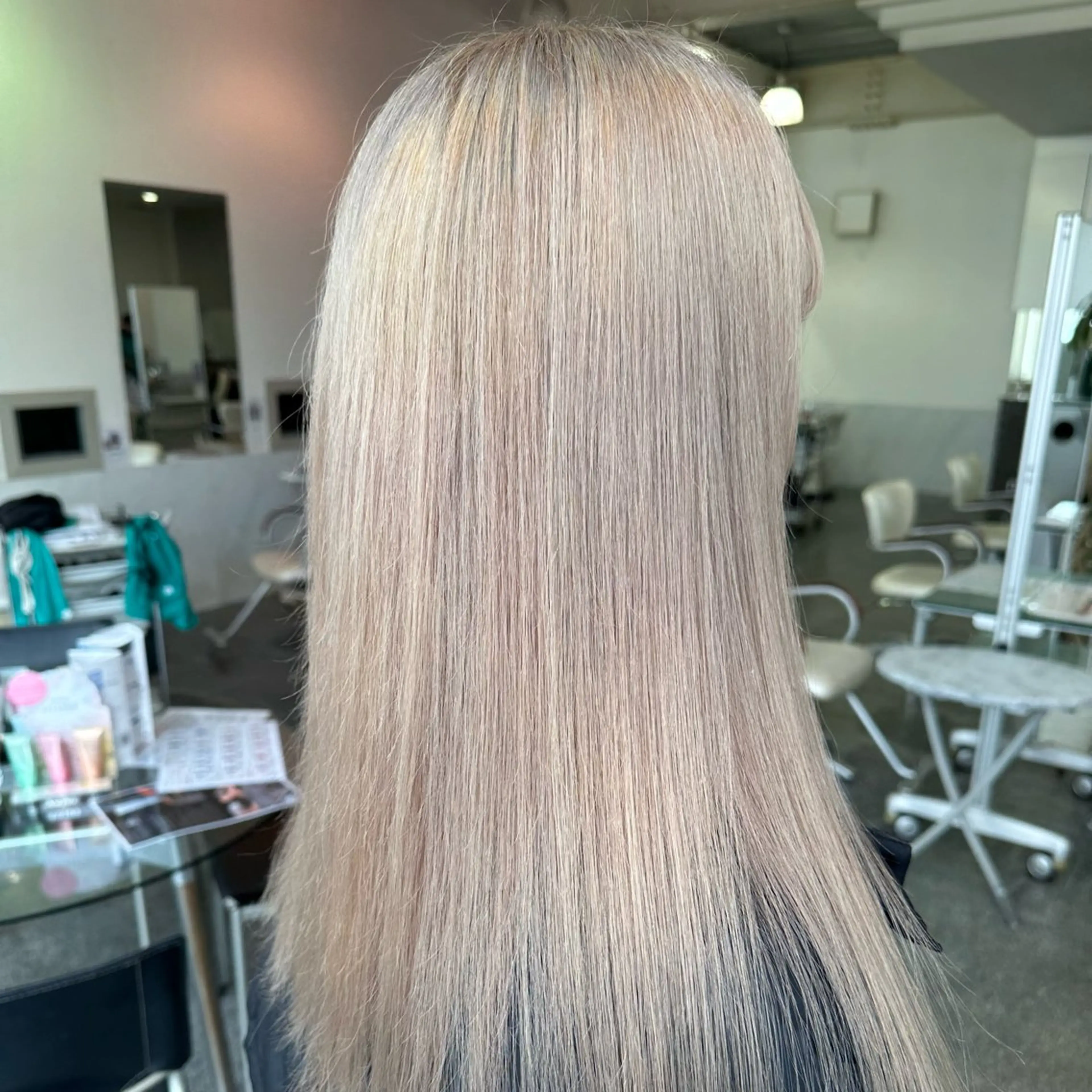 カラー ヘアカラー 町田 里奈のヘアスタイル