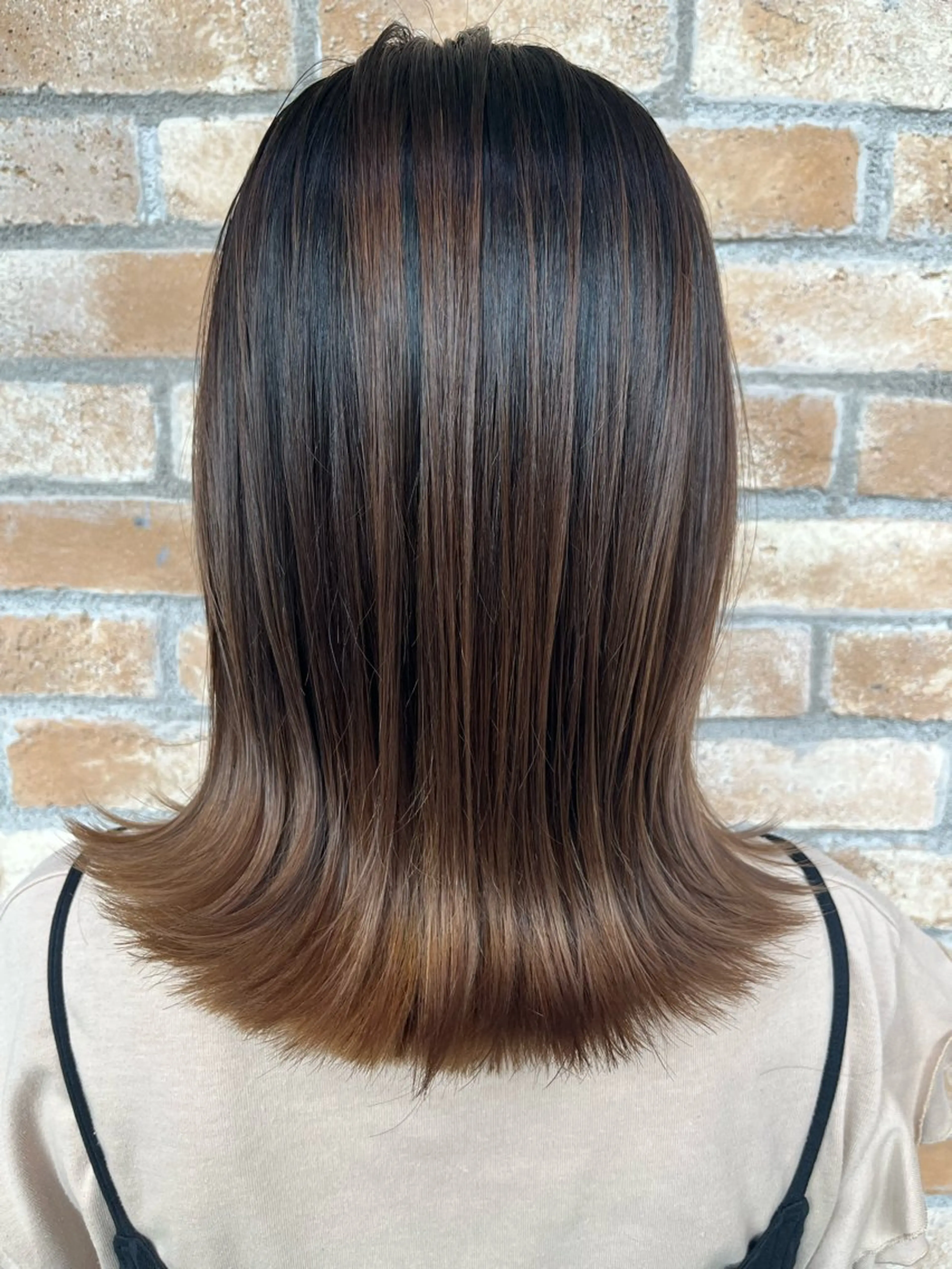 ミディアム ヘアカラー LucksiMie ginza  明松のヘアスタイル