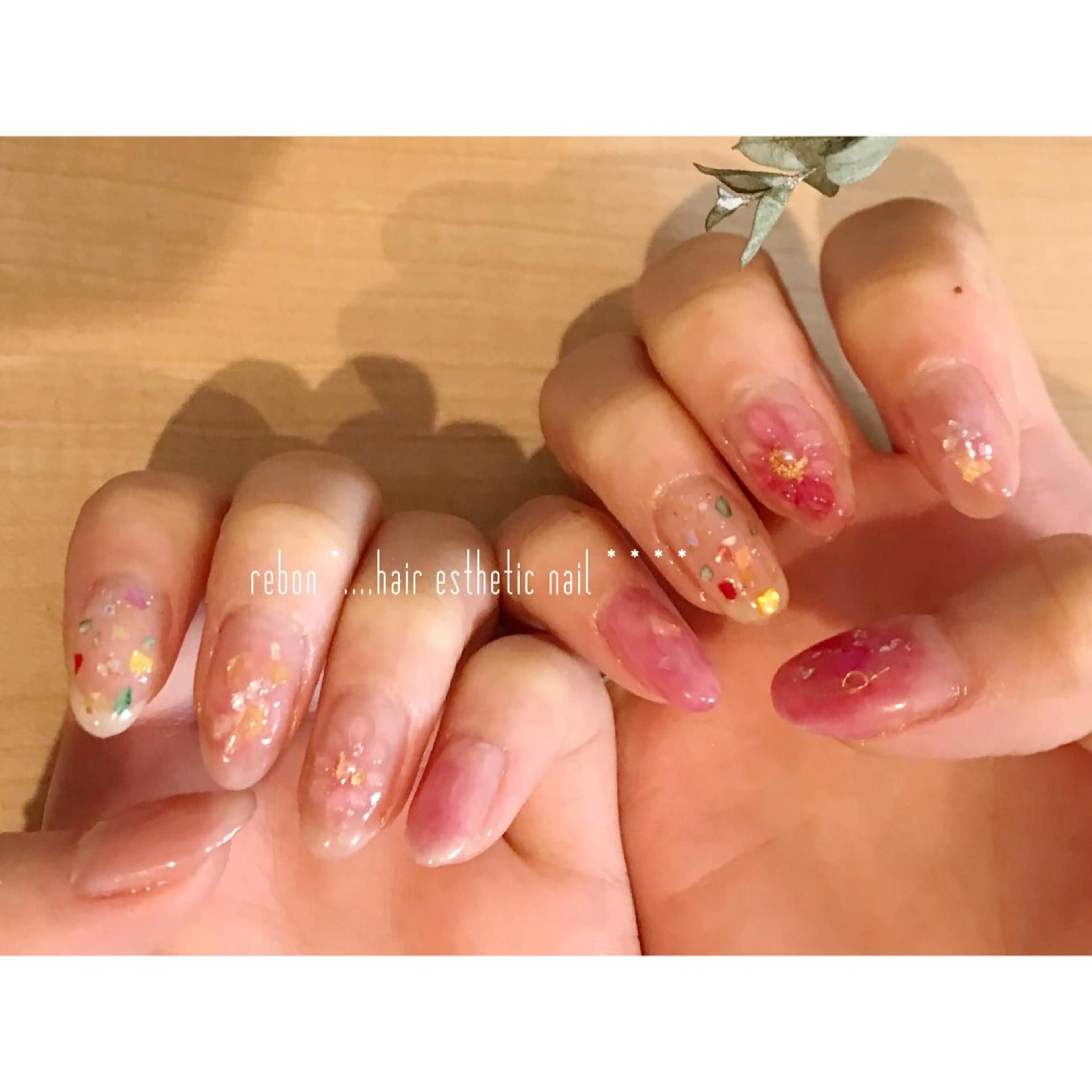 ネイル ハンドネイル フットネイル rebon＊ natsukiのネイルデザイン