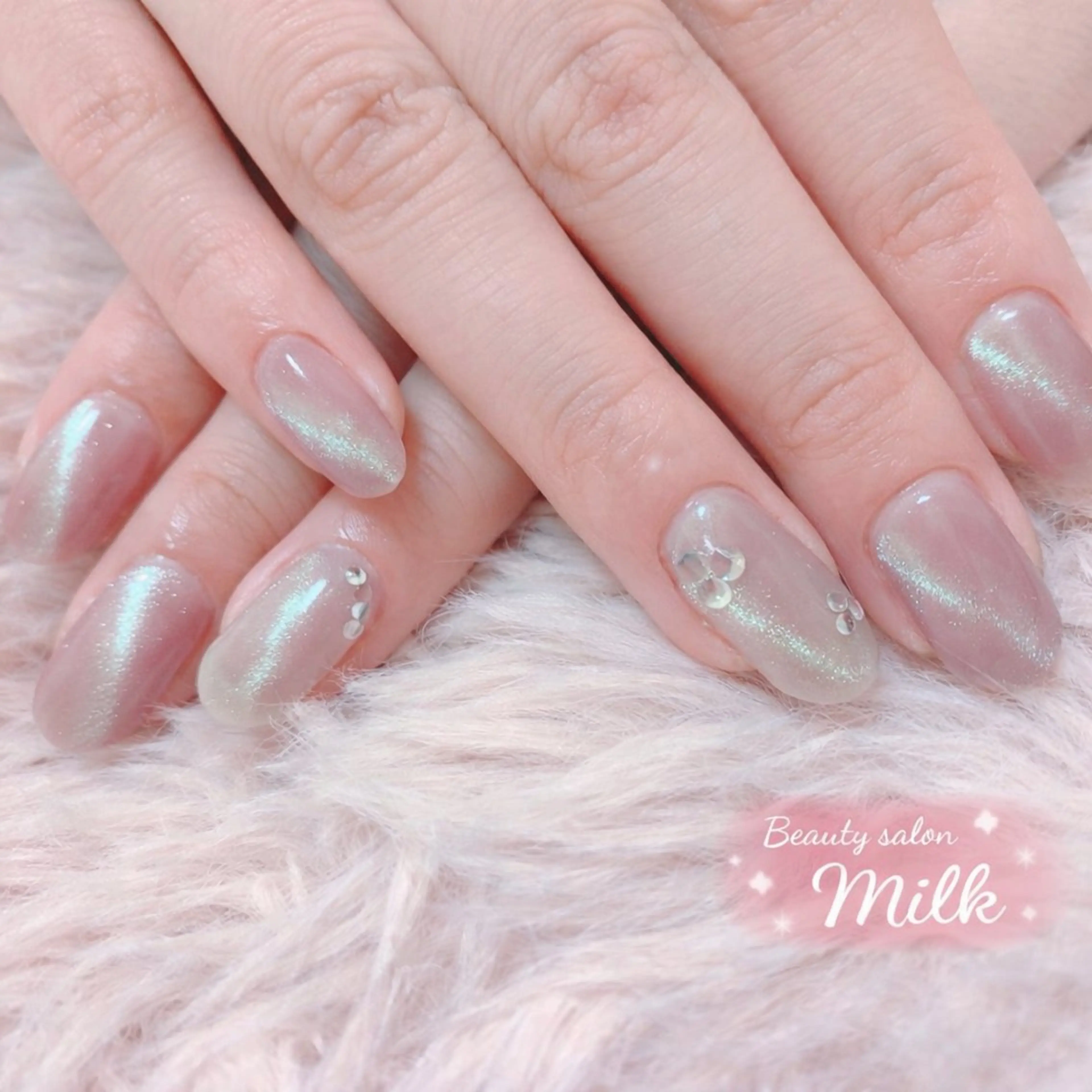 ミニモ学割【ハンド】マグネットネイル(オフあり)の写真