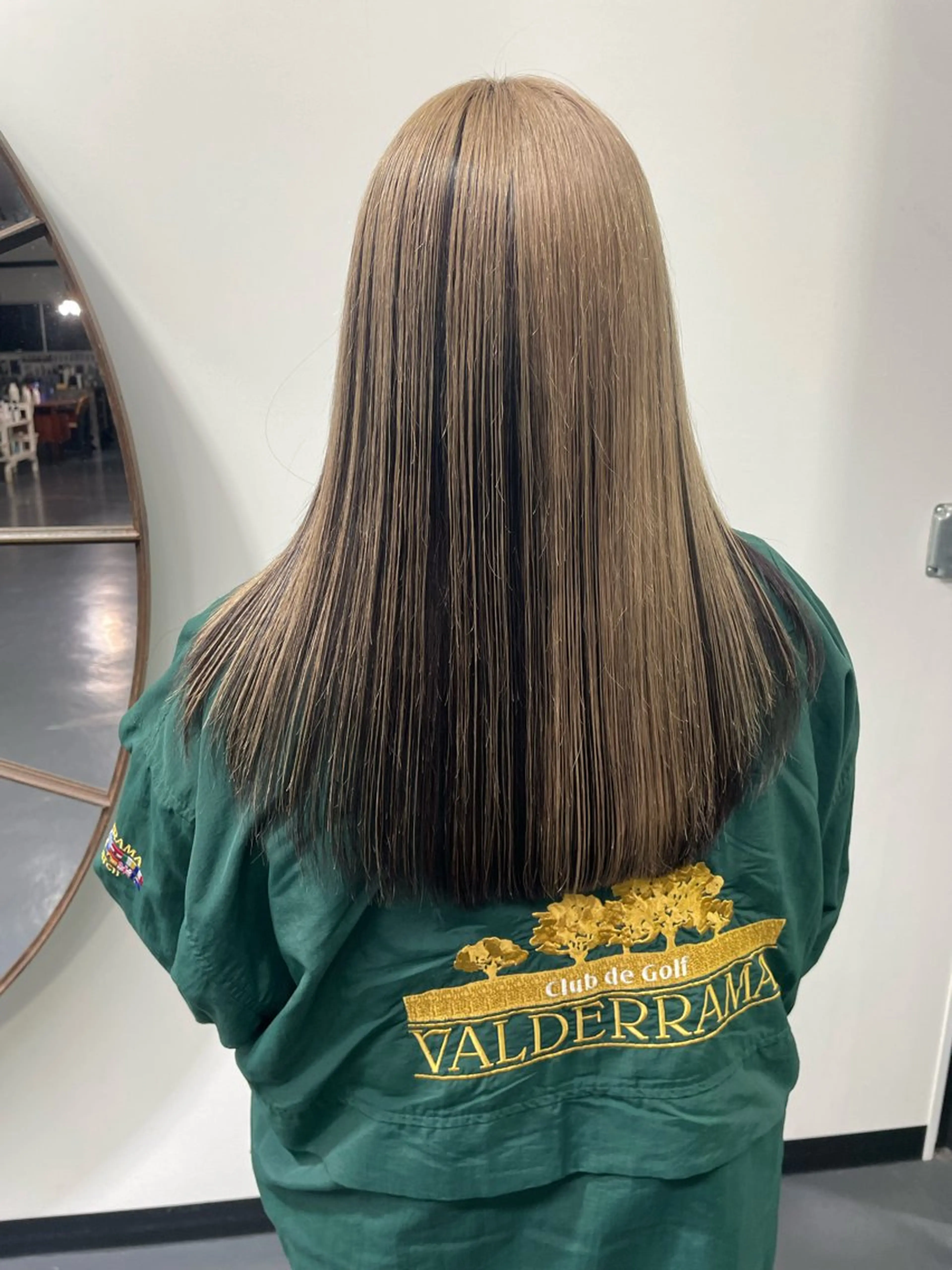 ロング ロング カット KARIOCA HEAD DESIGN所属・Sakairi Yunaのヘアスタイル