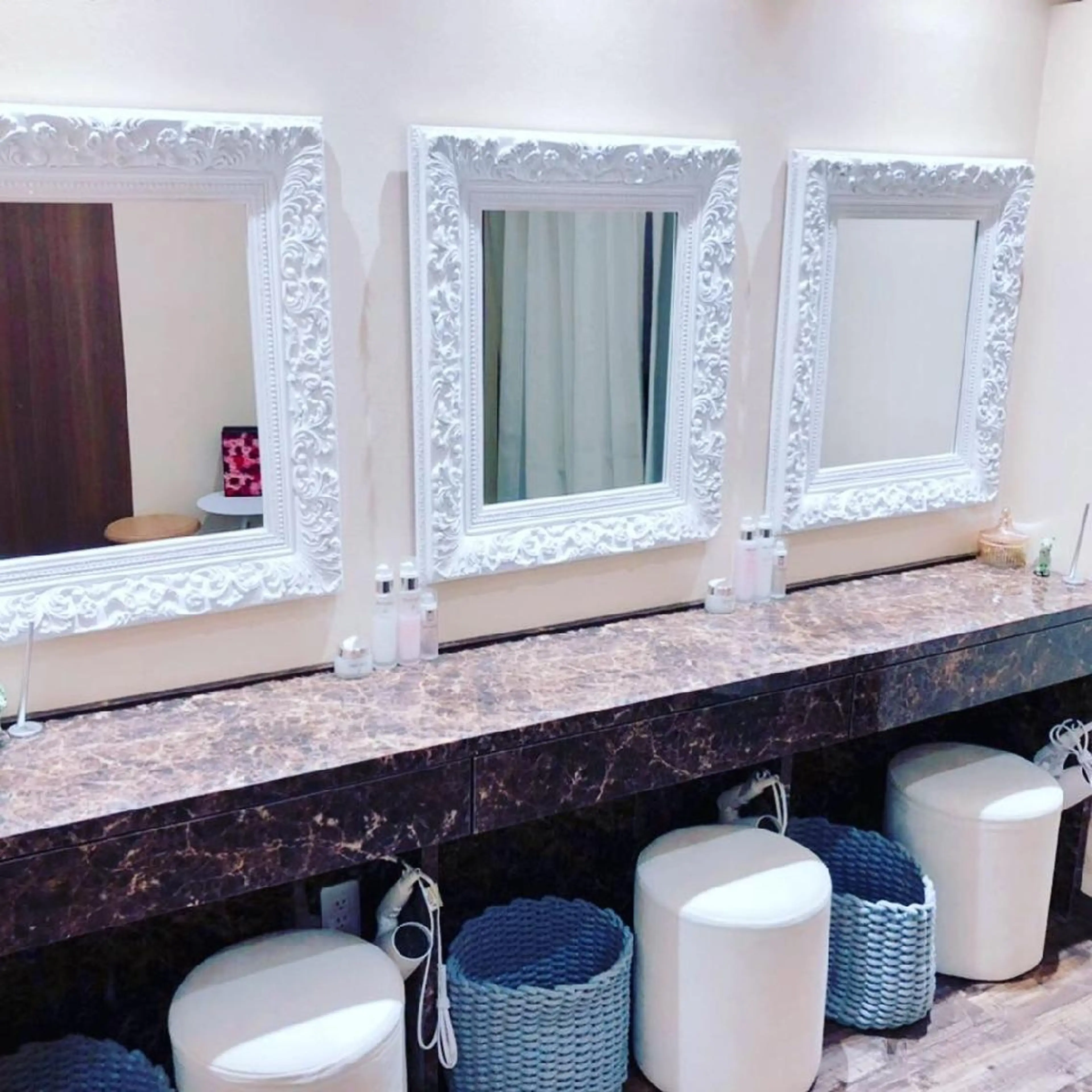 骨盤矯正フィジーク大宮所属・トータルビューティー 痩身&小顔専門店のエステ・リラクイメージ