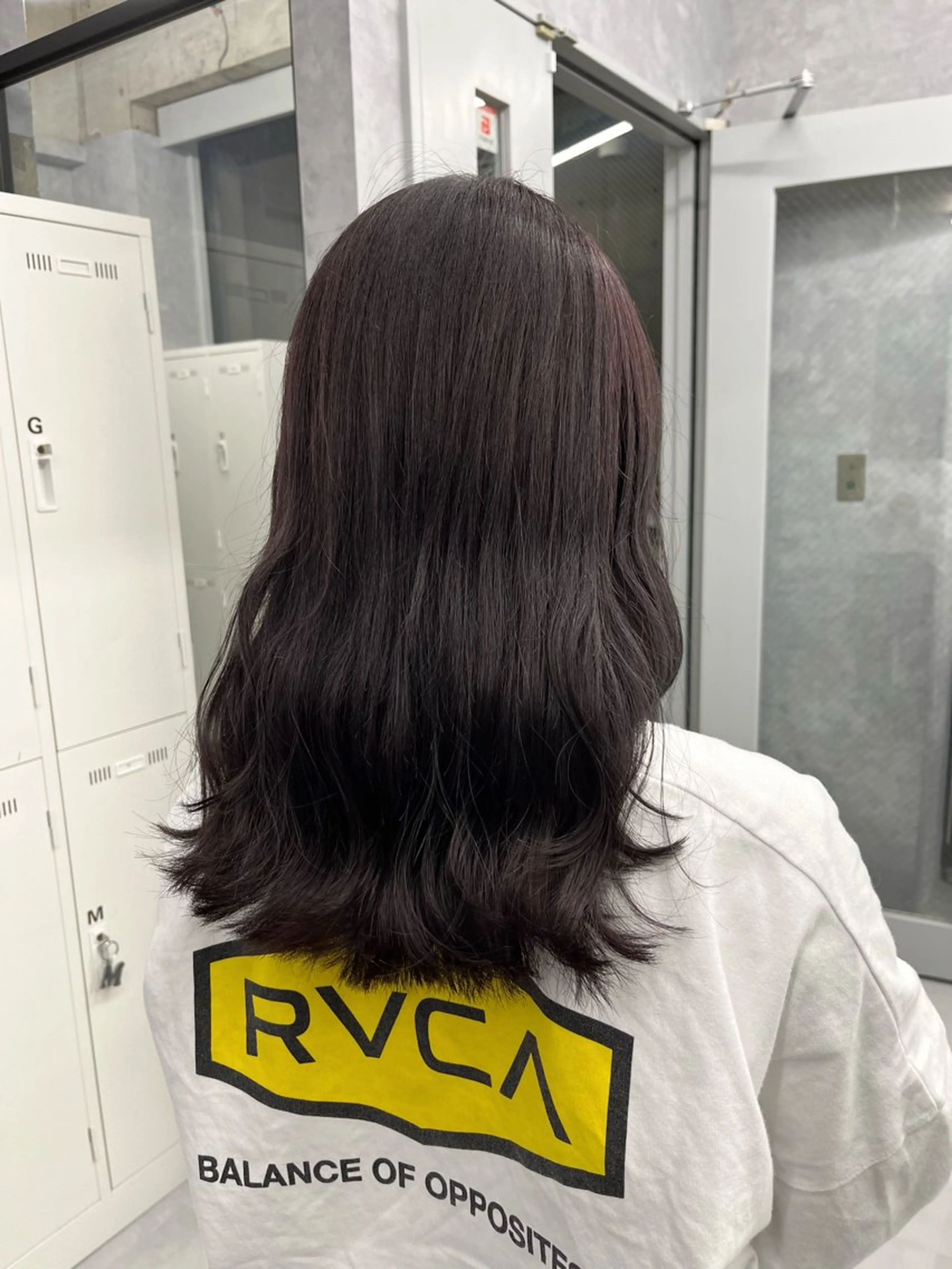 セミロング カラー ブリーチ ラベンダーカラー カット ヘアカラー トリートメント yuri🌼 NUMBER 天王寺のヘアスタイル