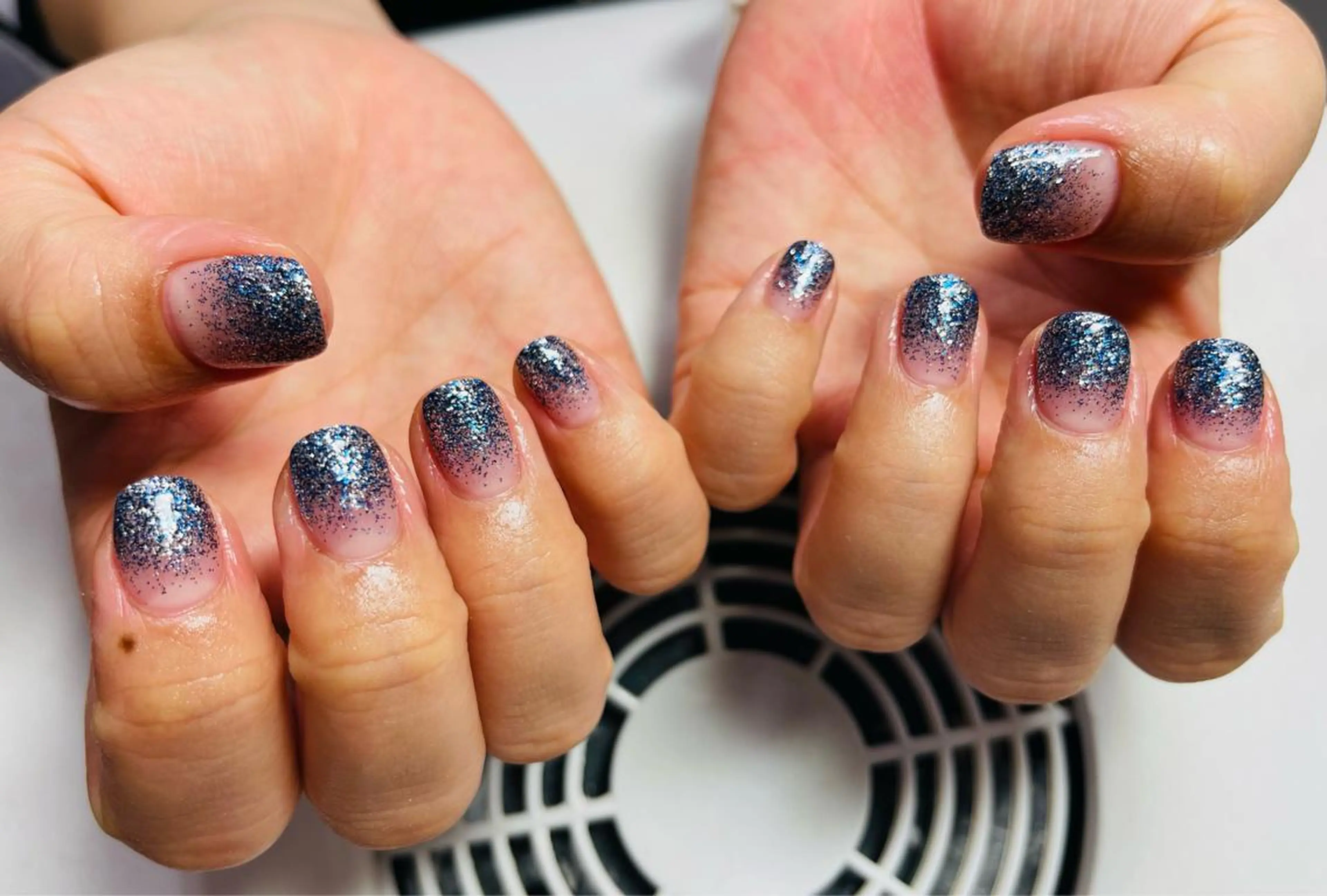 ネイル Nail Room  alma所属・立石 麗奈のネイルデザイン