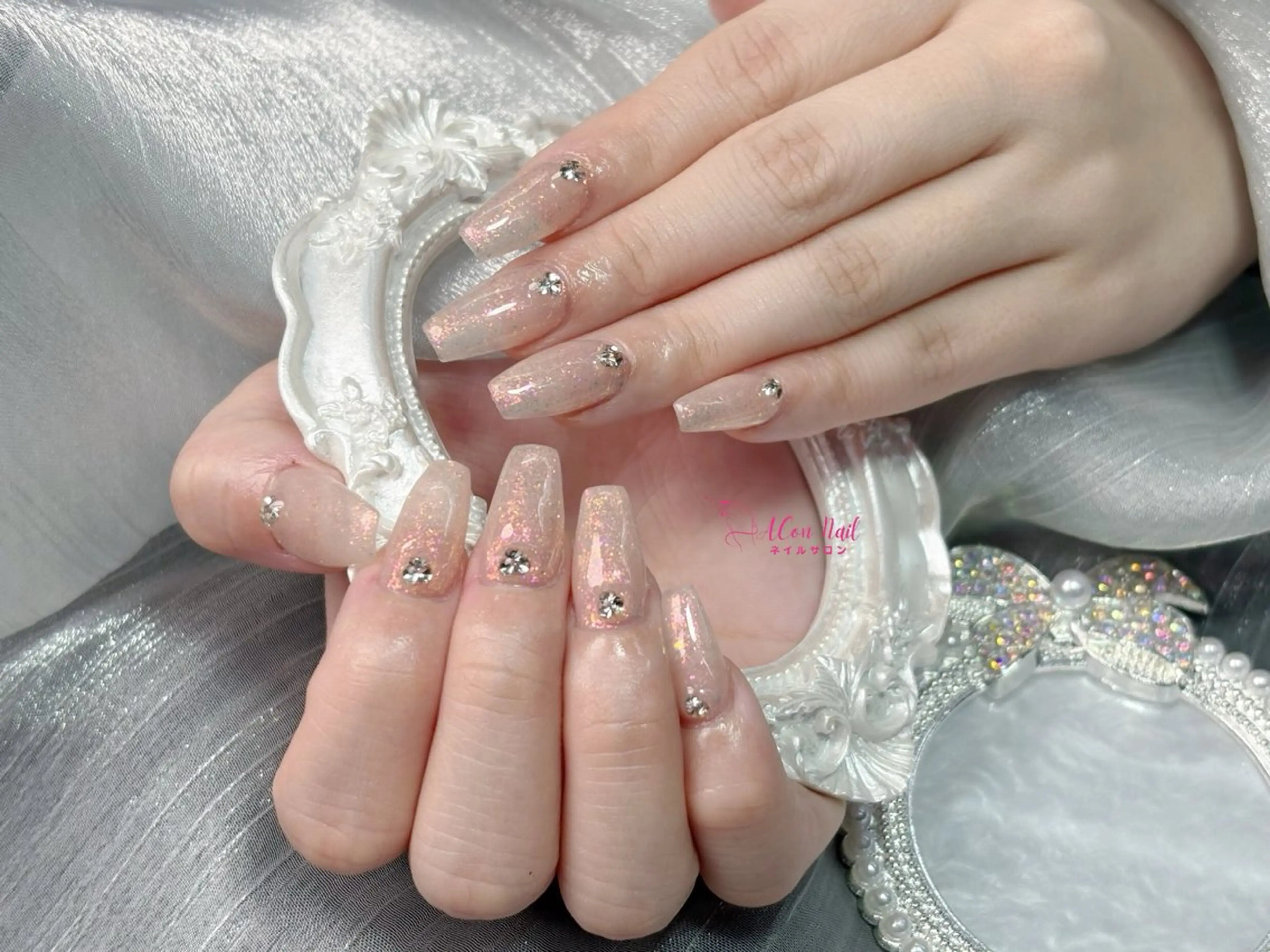 ネイル 桜ネイル 長さ出し フラワーネイル フレンチネイル ジェルネイル ハンドネイル AConNailSalon所属・ACon NailSalonのネイルデザイン