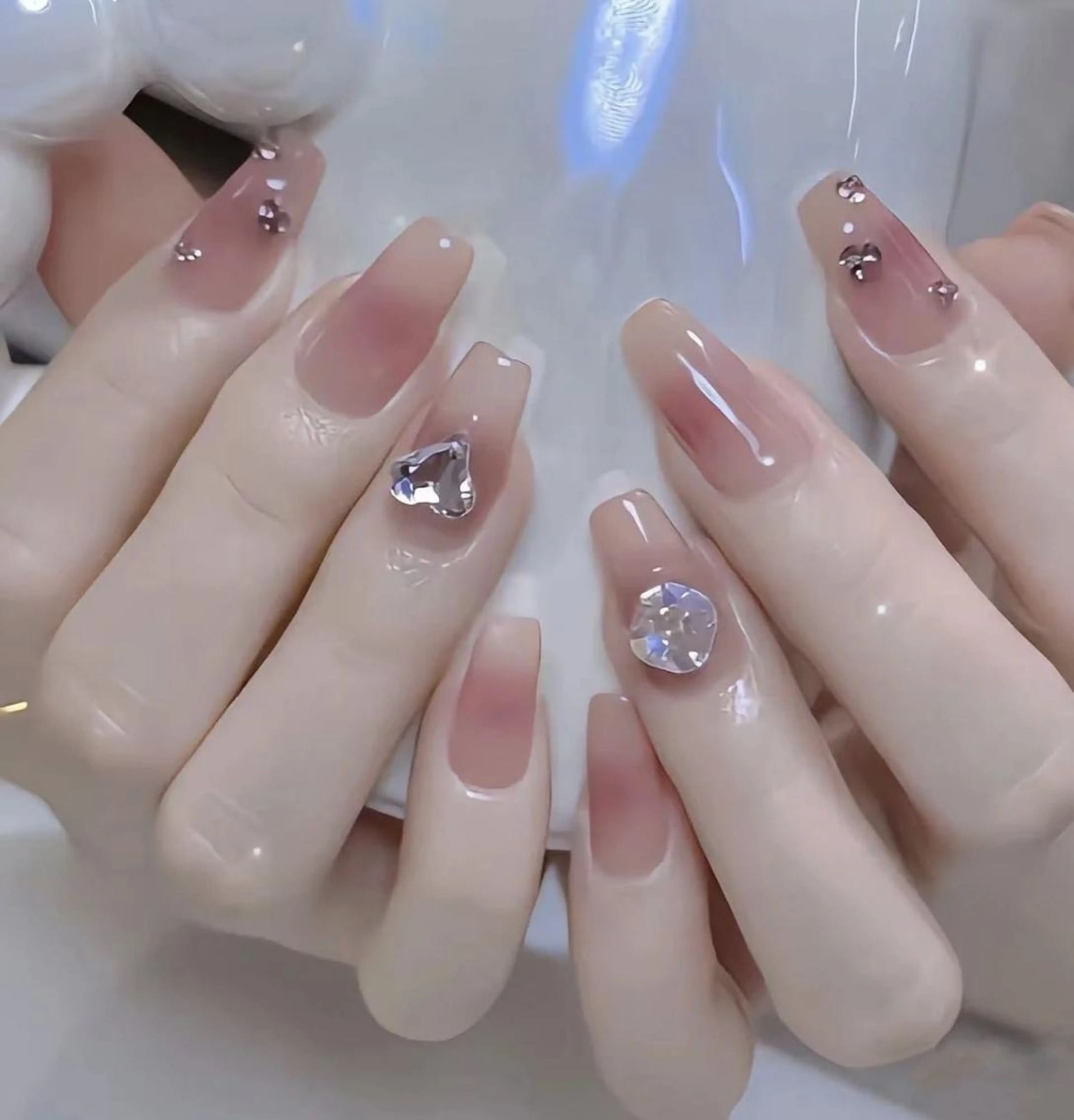 ネイル Queens みなみのネイルデザイン