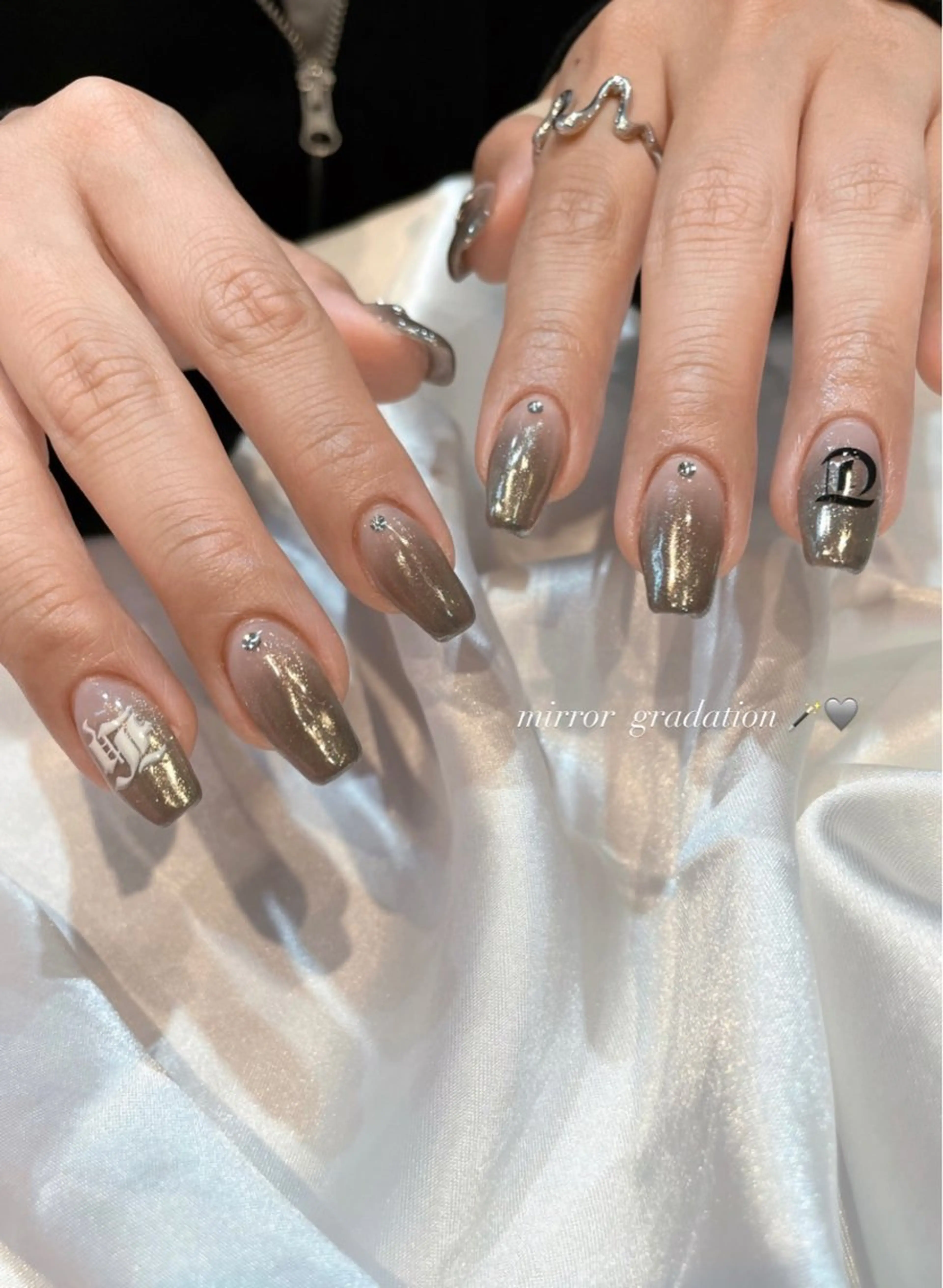 ネイル ハンドネイル classic 新横浜所属・山田 暉のネイルデザイン