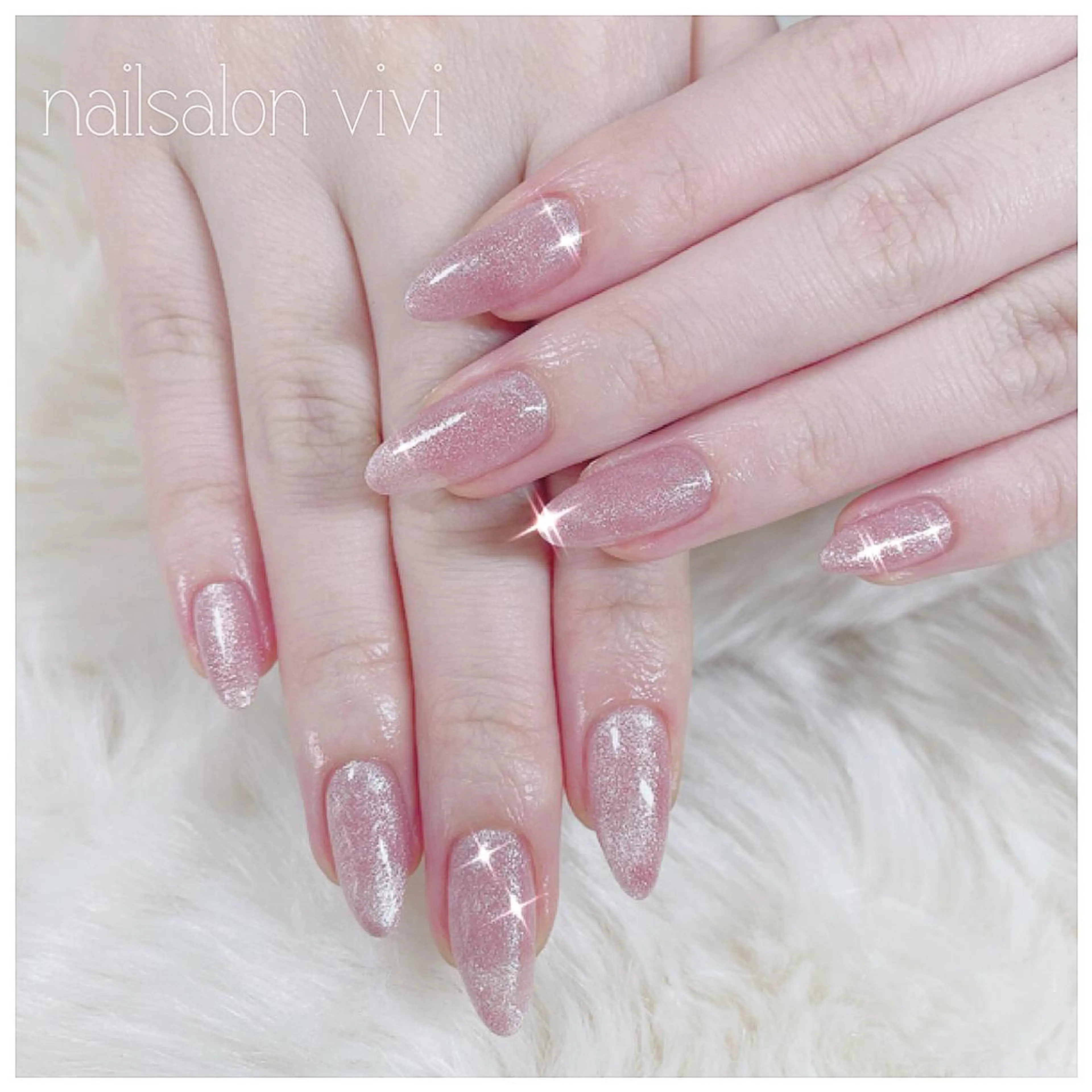ネイル ＶＩＶＩ nailsalonのネイルデザイン