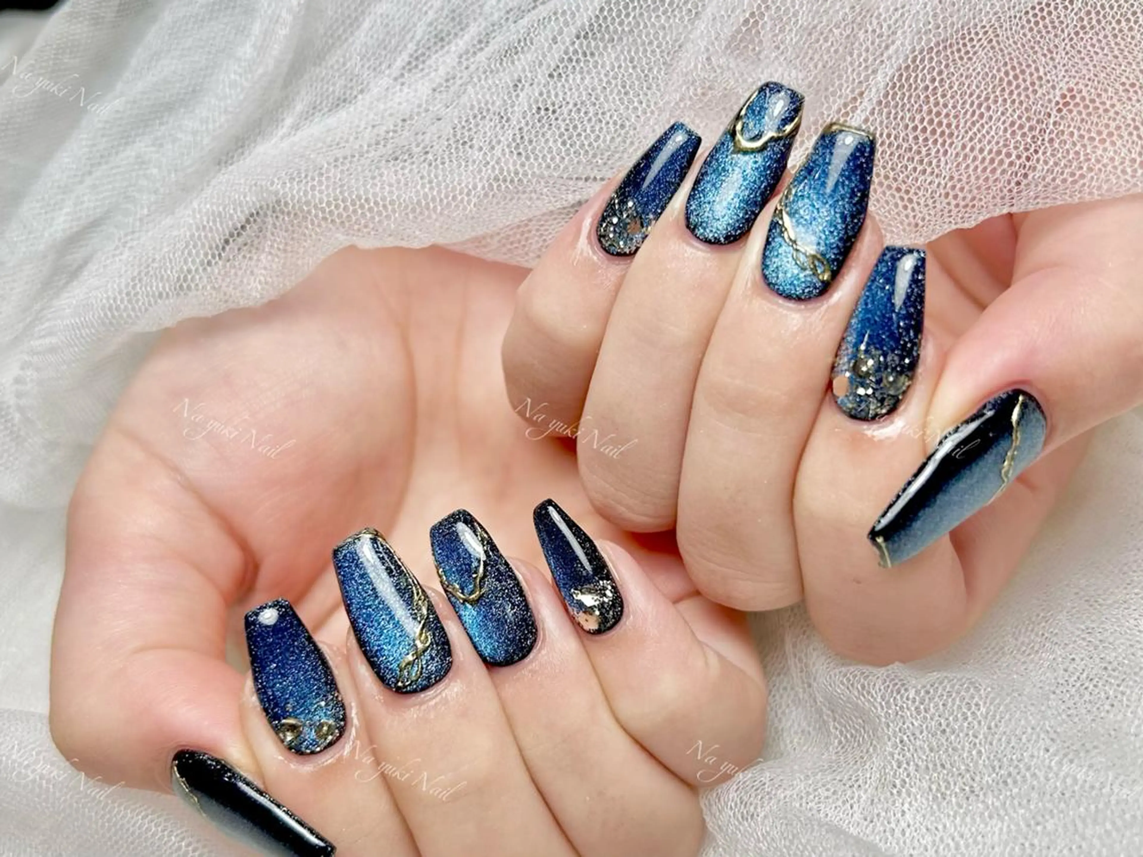 ネイル 🦋 Queenieのネイルデザイン