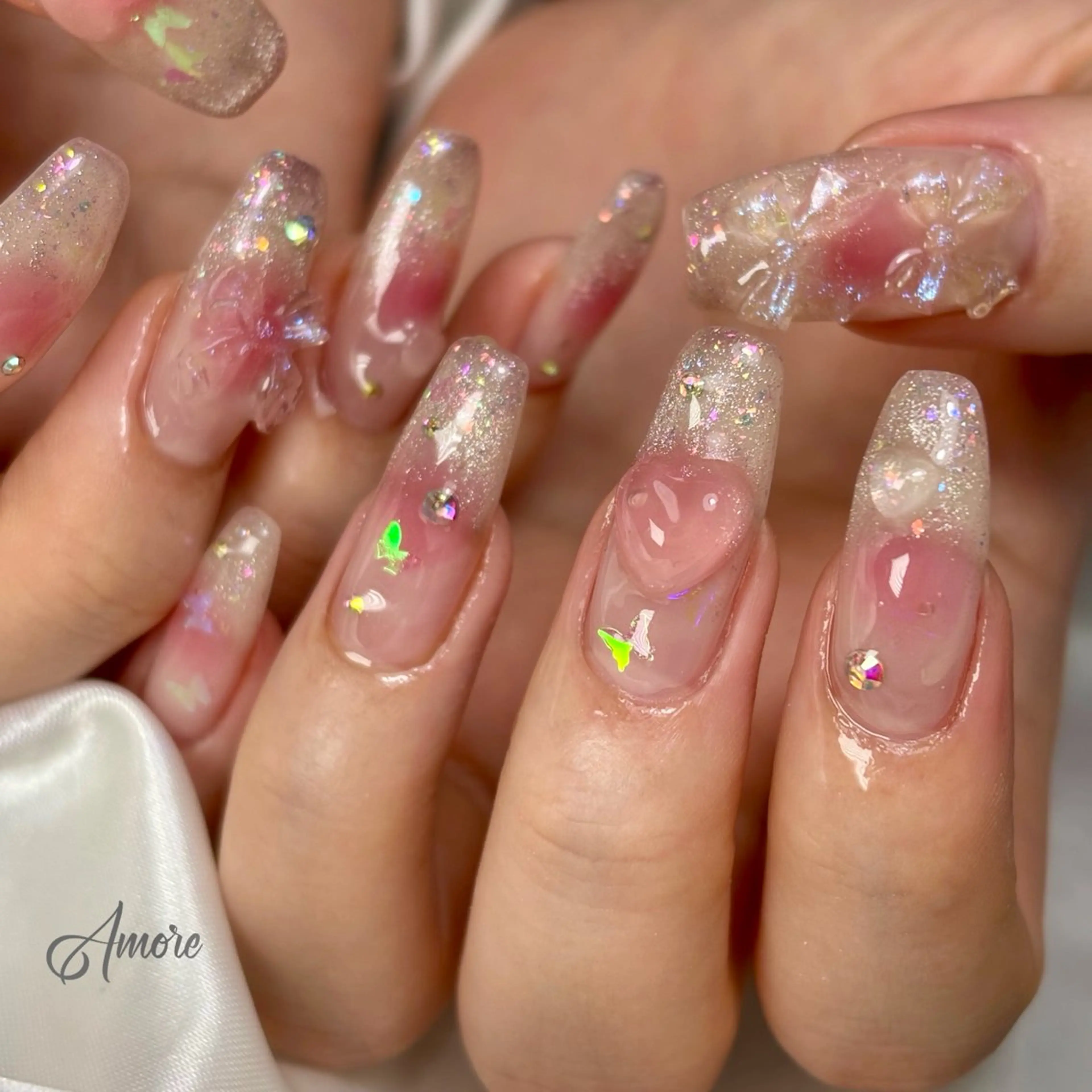 ネイル ジェルネイル キラキラネイル 韓国ネイル マグネットネイル パラジェル You kyehwaのネイルデザイン