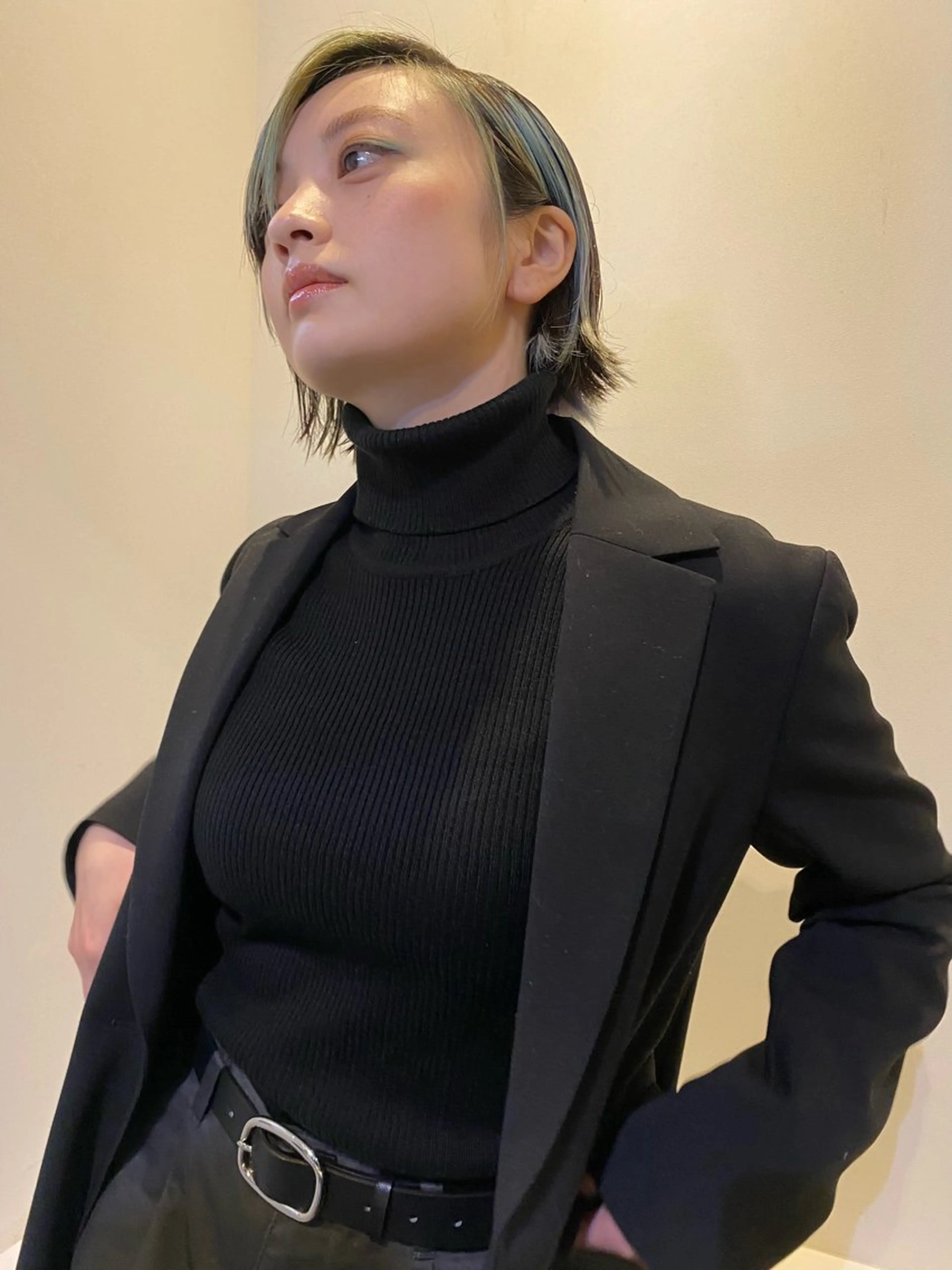 ショート カラー and Artのヘアスタイル