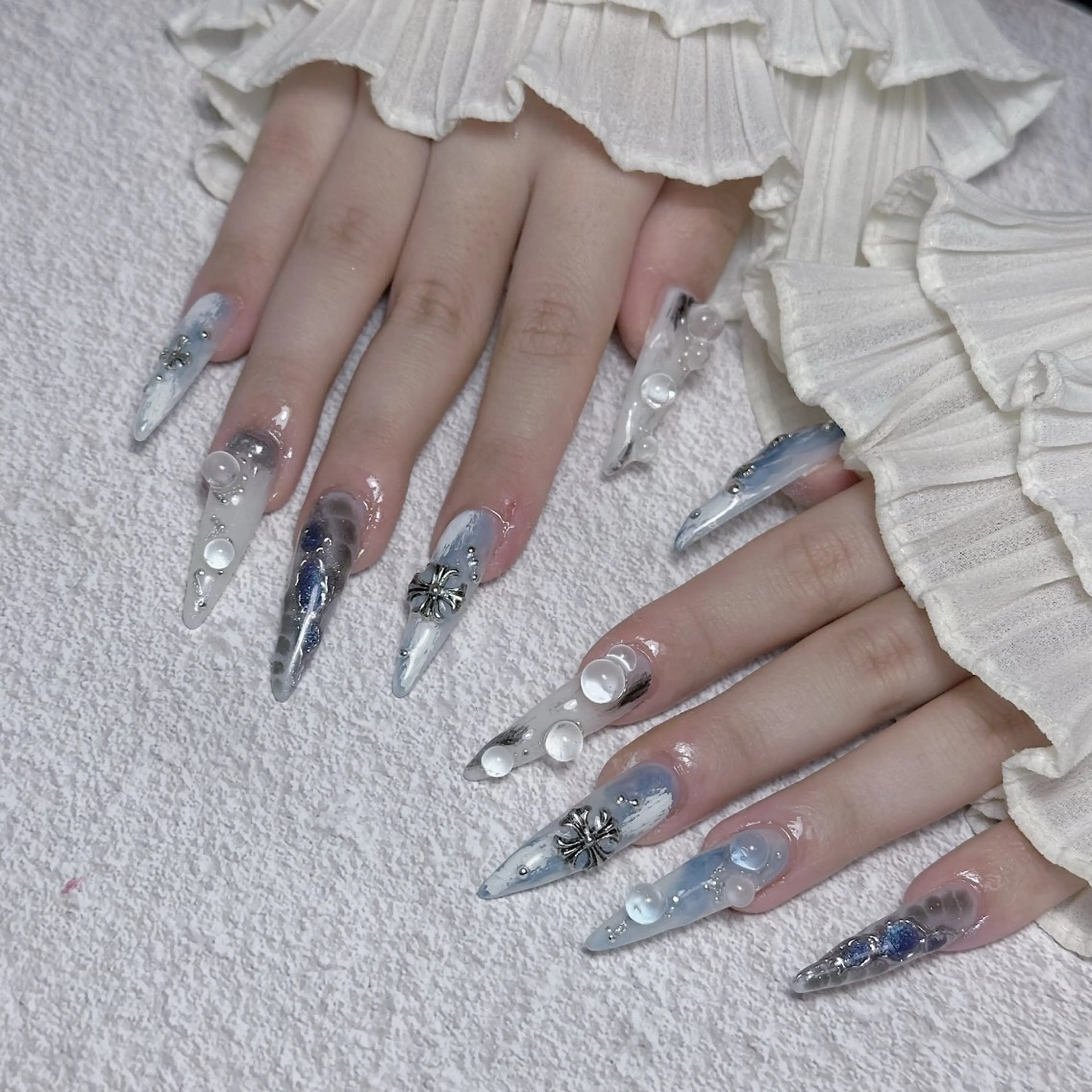 ネイル ハンドネイル Yun nail Jihoのネイルデザイン