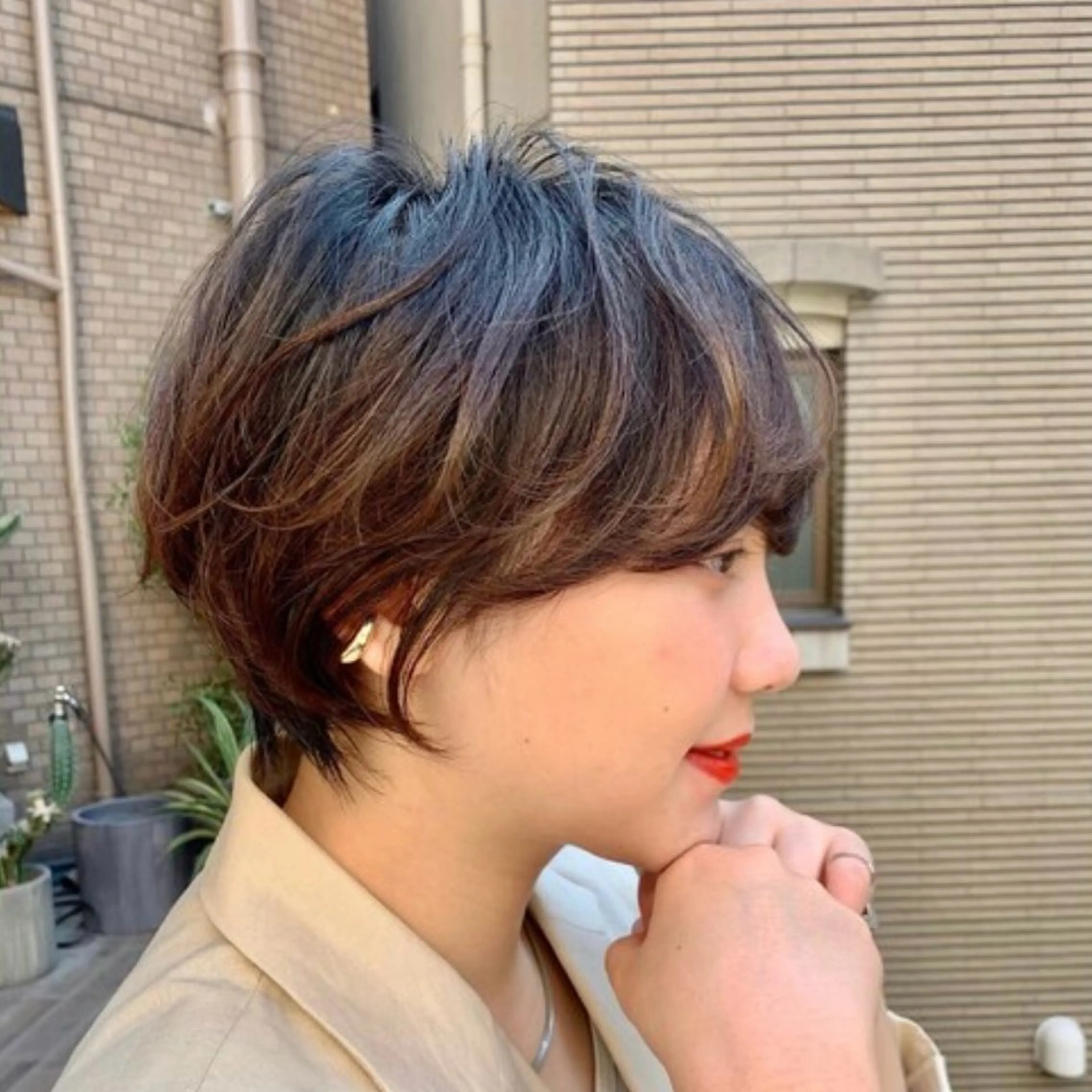 ショート 亀井 詩奈のヘアスタイル