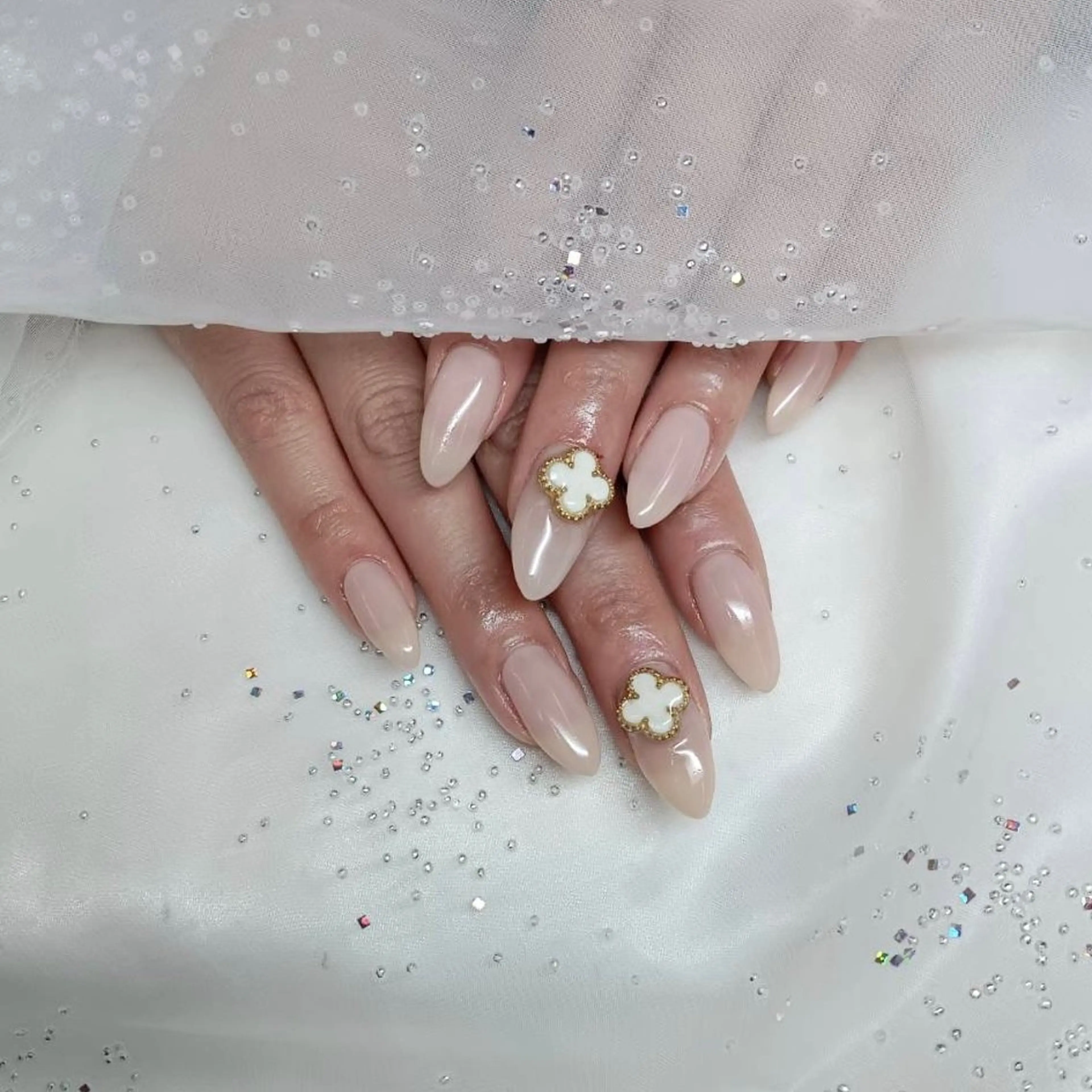 ネイル フットネイル 金井 奈々のネイルデザイン