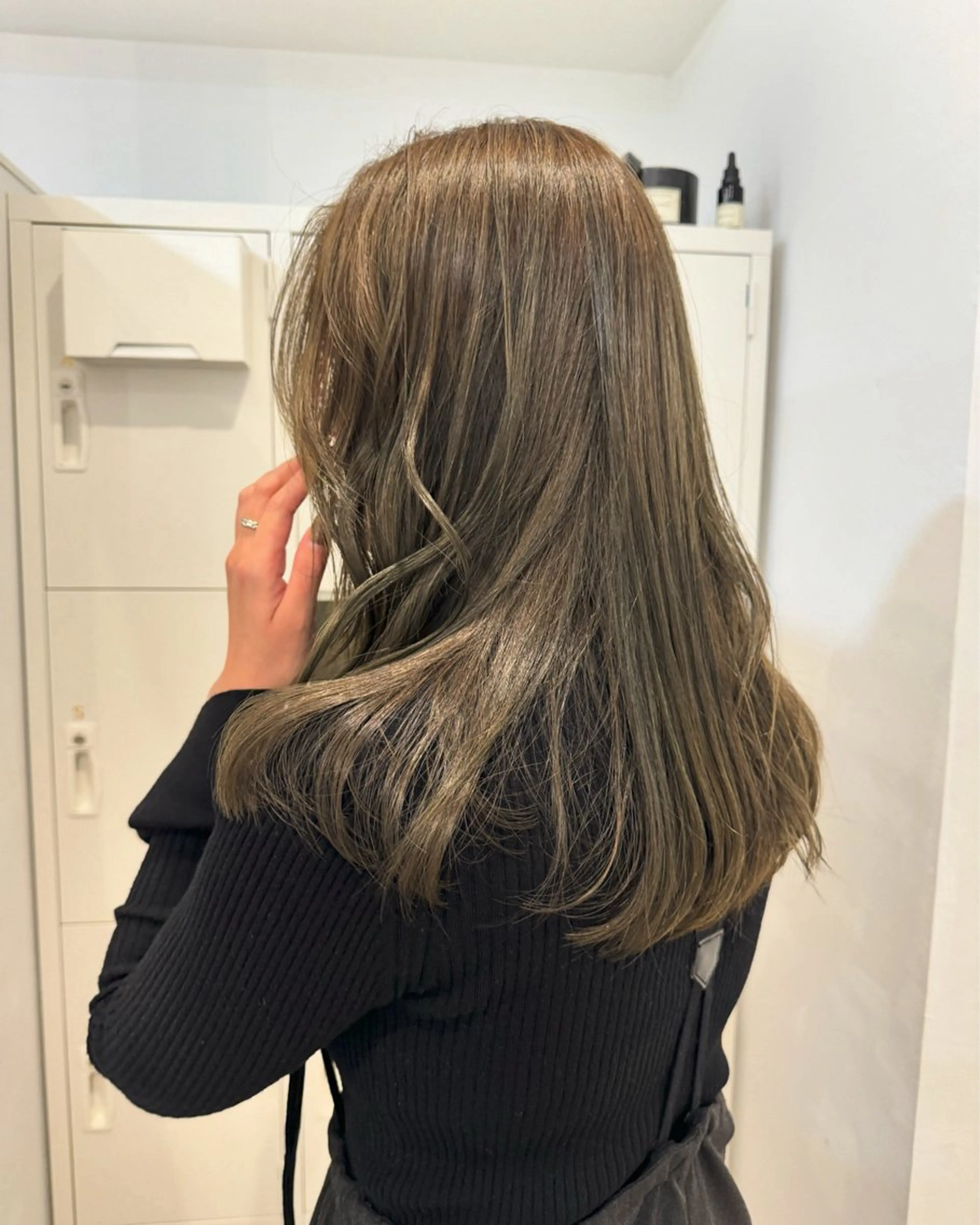 ロング カラー レイヤーカット ボブパーマNo.1のヘアスタイル