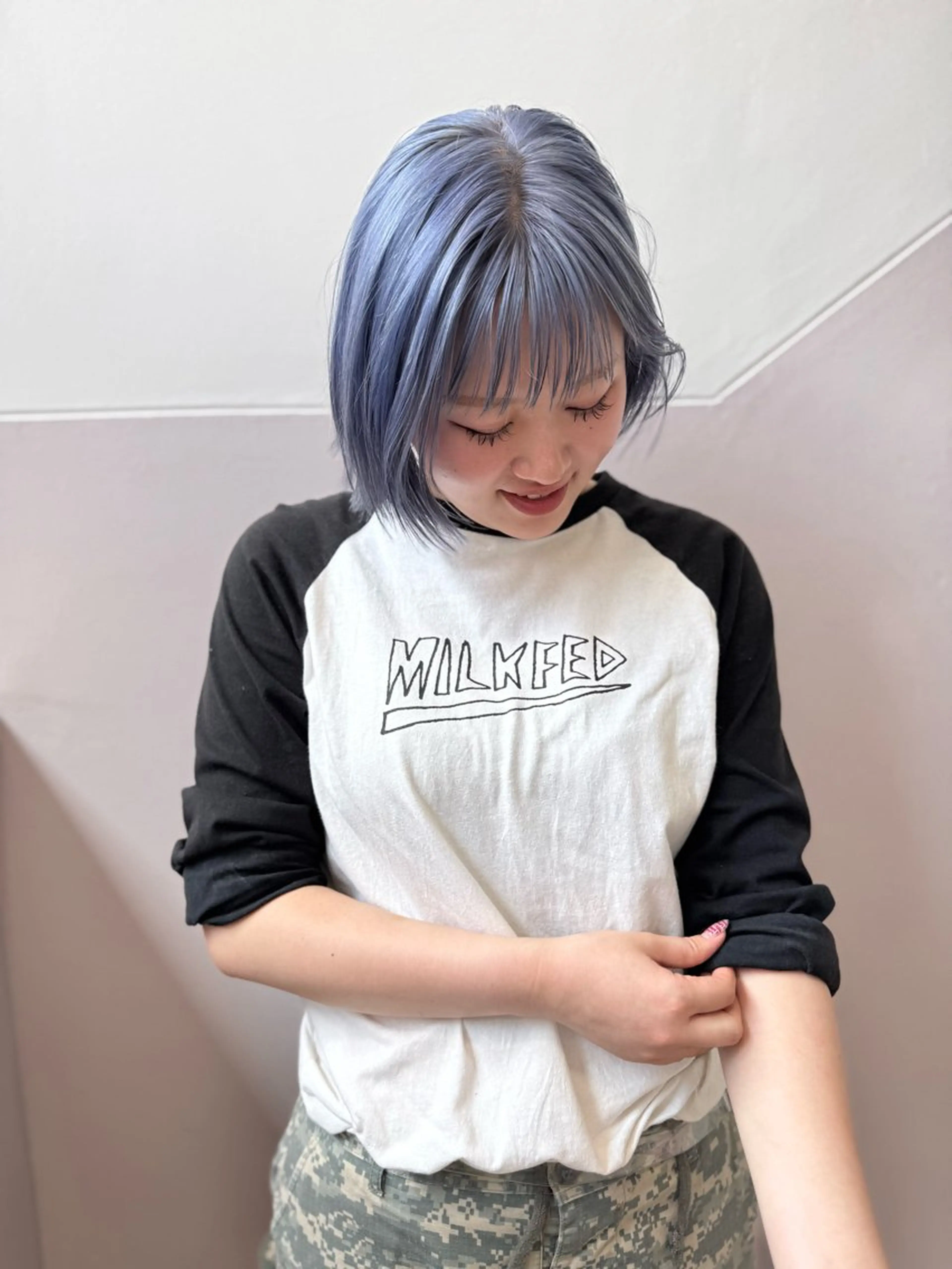 ショート カット ヘアカラー オカモト ミユウのヘアスタイル