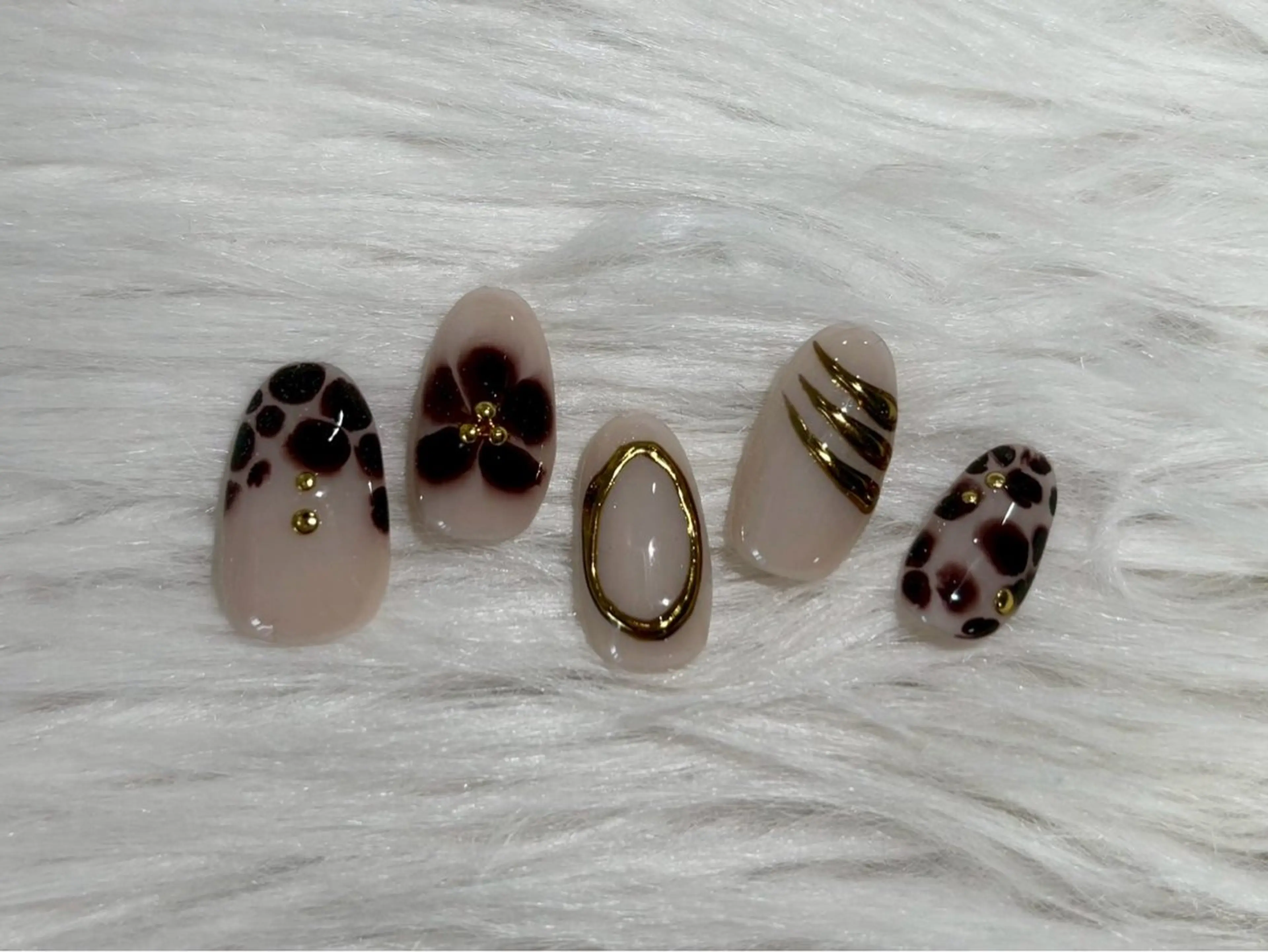 ネイル ハンドネイル 🦋Hina🦋 1月予約受付中✨のネイルデザイン