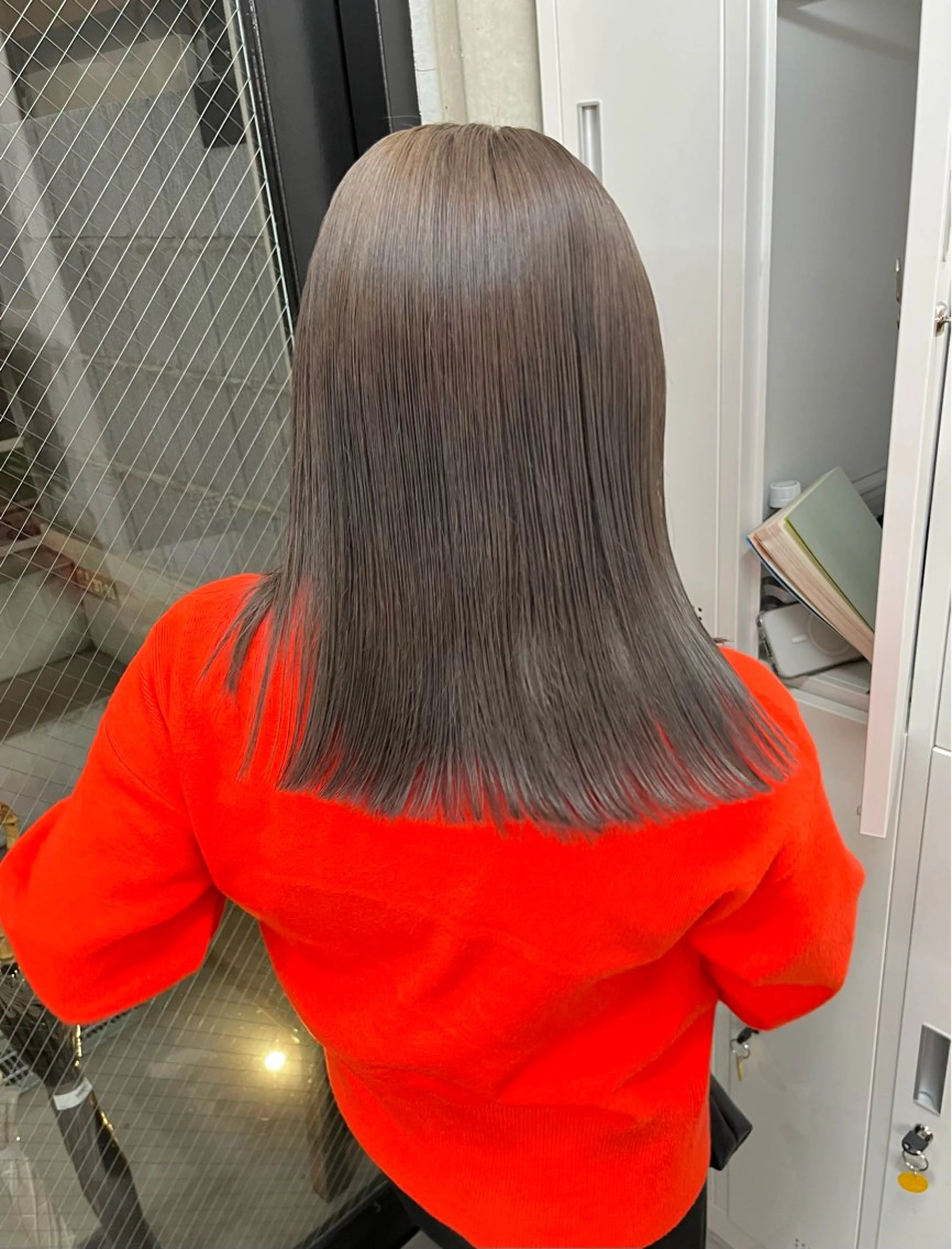 セミロング カット ヘアカラー 🌙透明感カラー✖︎ カンナ🌙のヘアスタイル