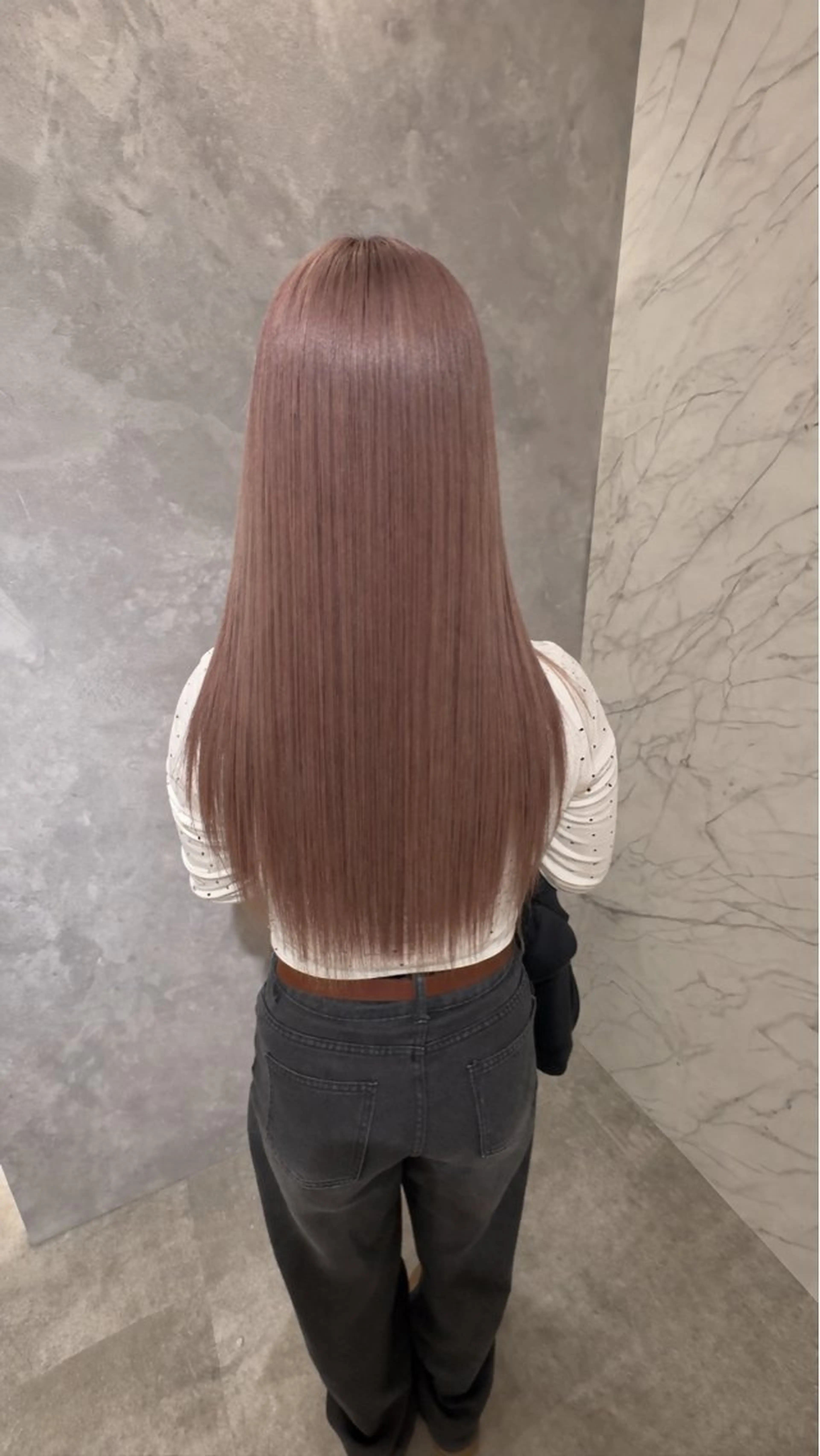 ロング カラー ブリーチ ピンクカラー misaki /ハイトーンカラーのヘアスタイル