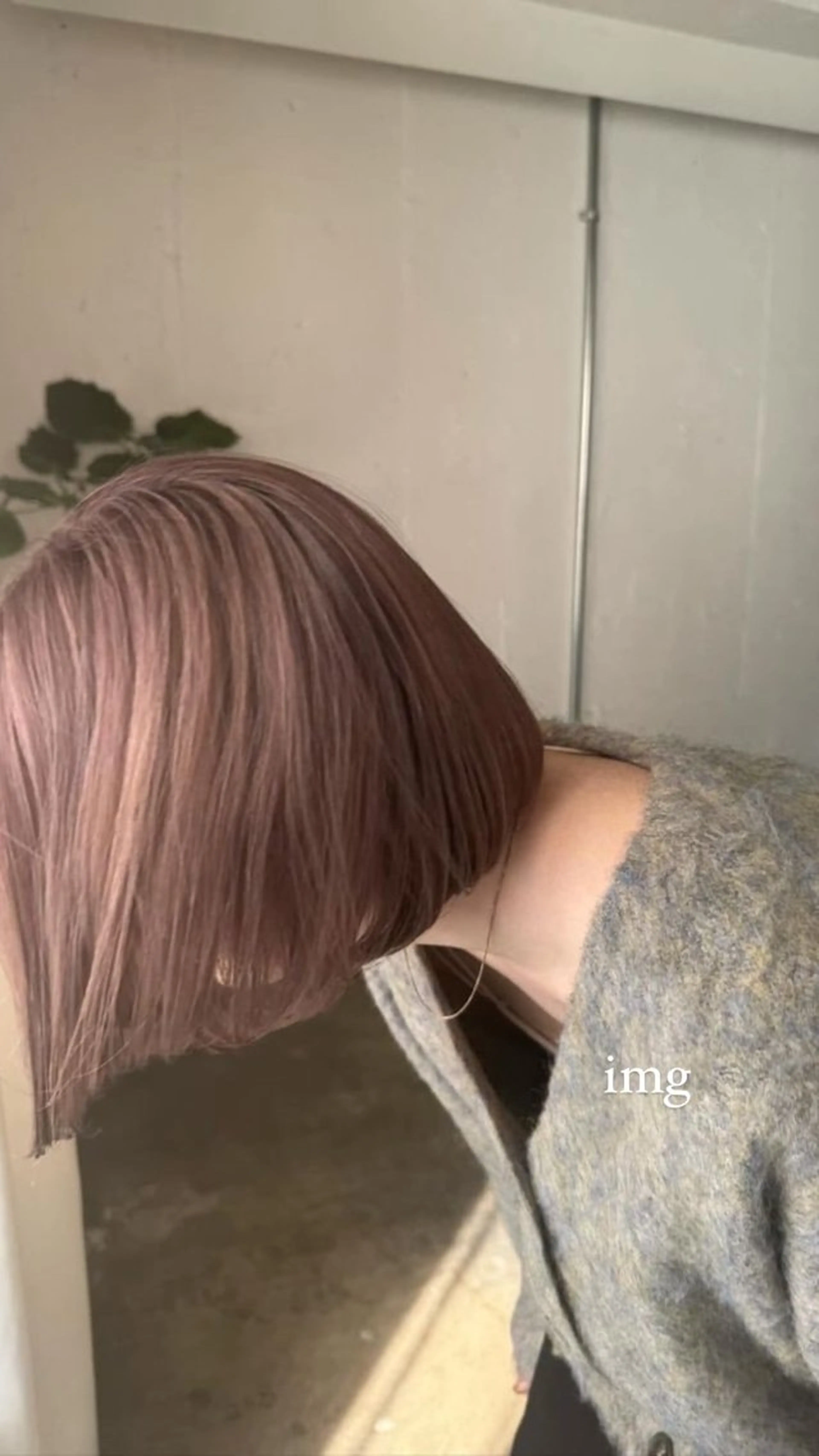 ショート カラー ベージュカラー ピンクカラー ピンクベージュ ヘアカラー 女性リピ90%🍨 🩷佐藤みずきのヘアスタイル