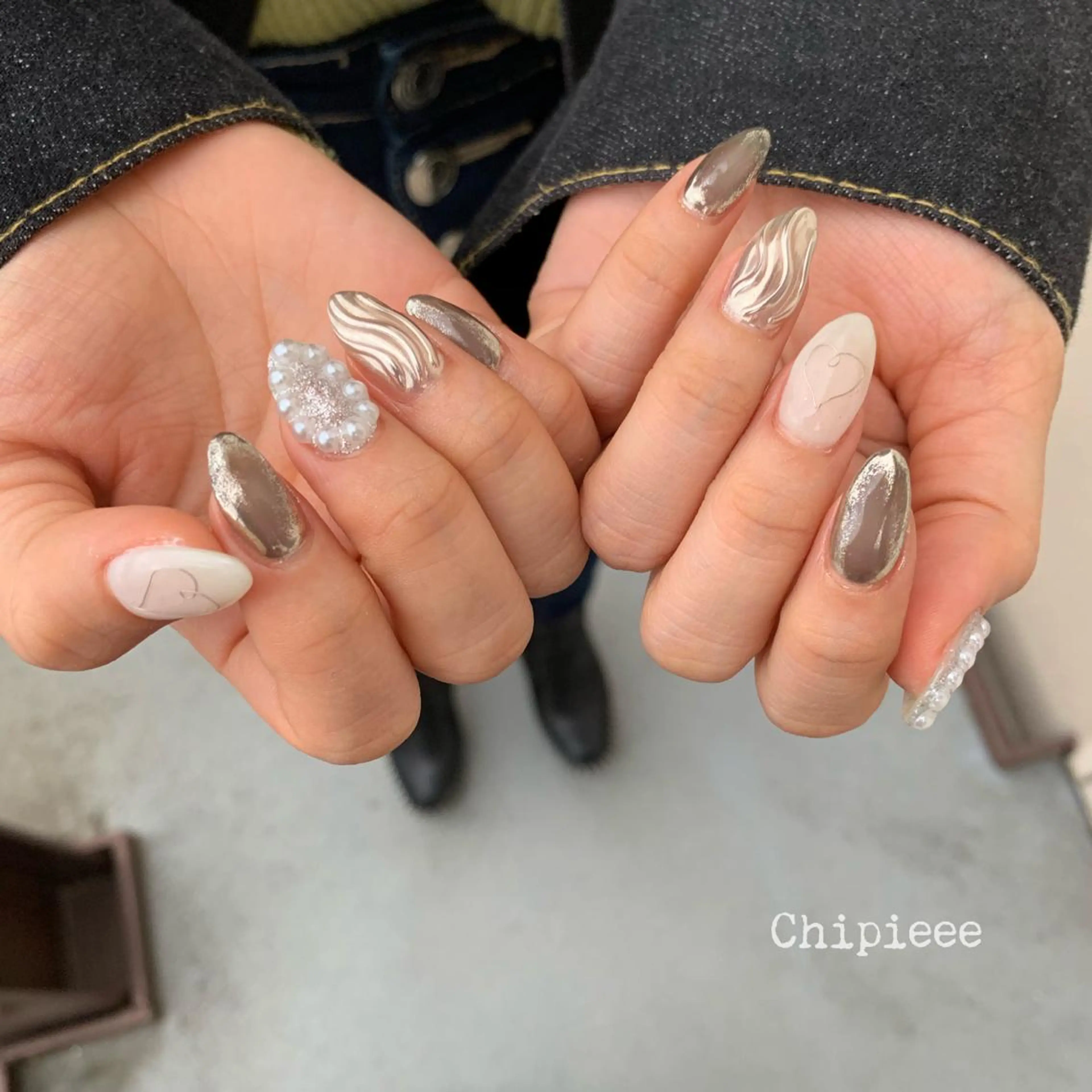 ネイル revia所属・ERI Nailistのネイルデザイン