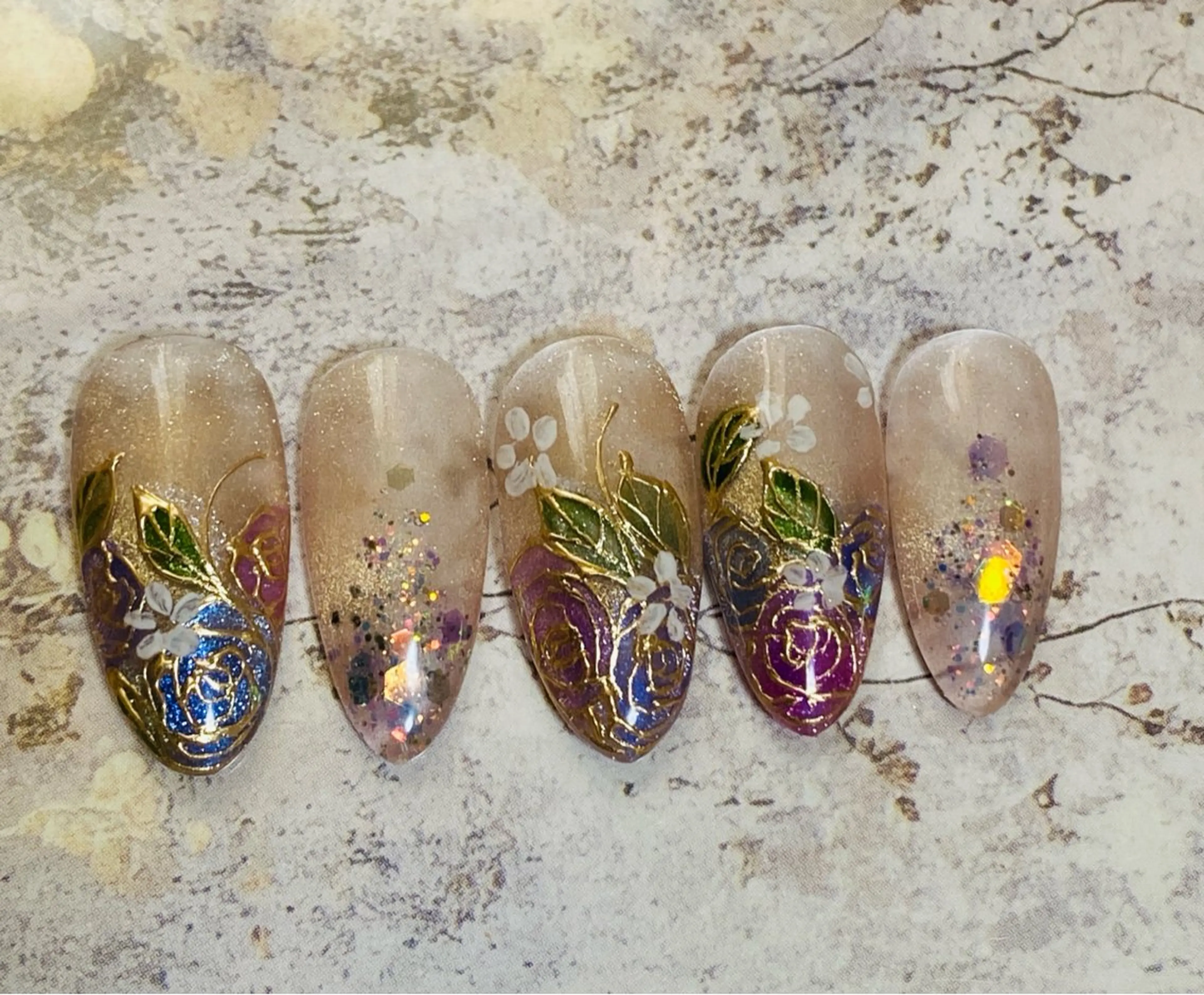 ネイル ラメ(グリッター) マグネットネイル 自宅ネイルサロン ♦️nuance♦️のネイルデザイン