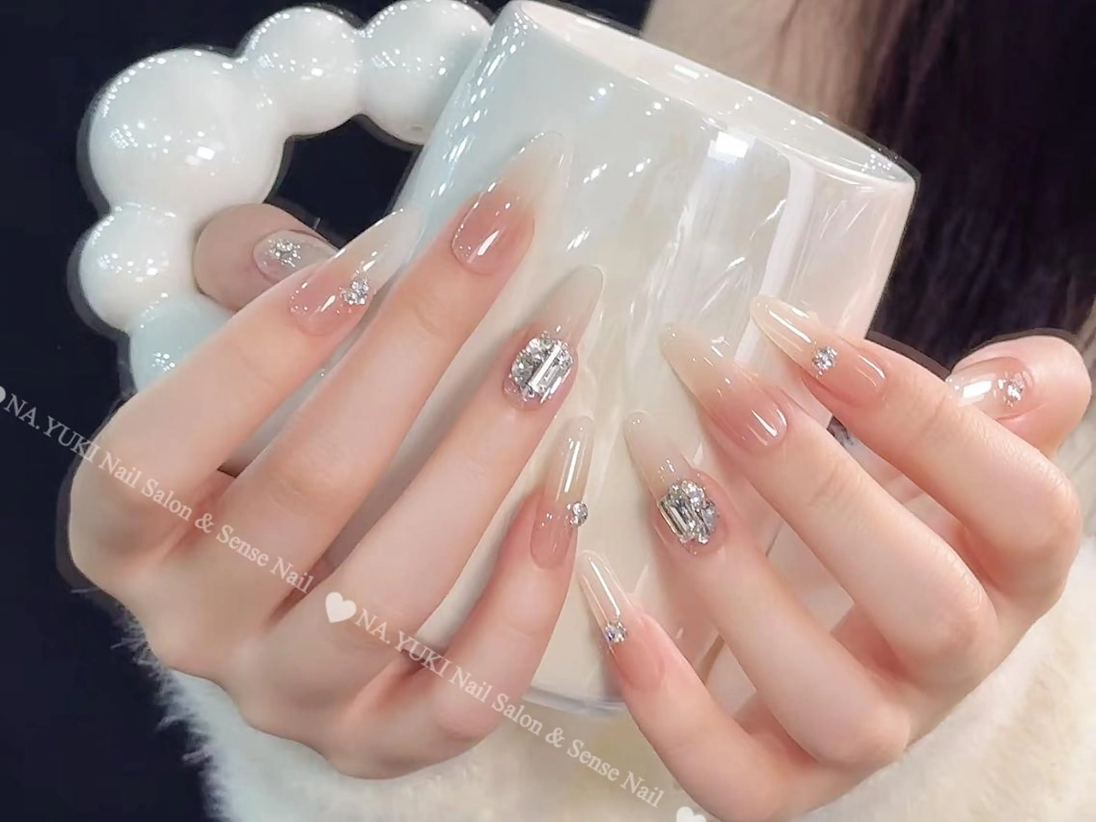 ネイル Mina. 🦢のネイルデザイン