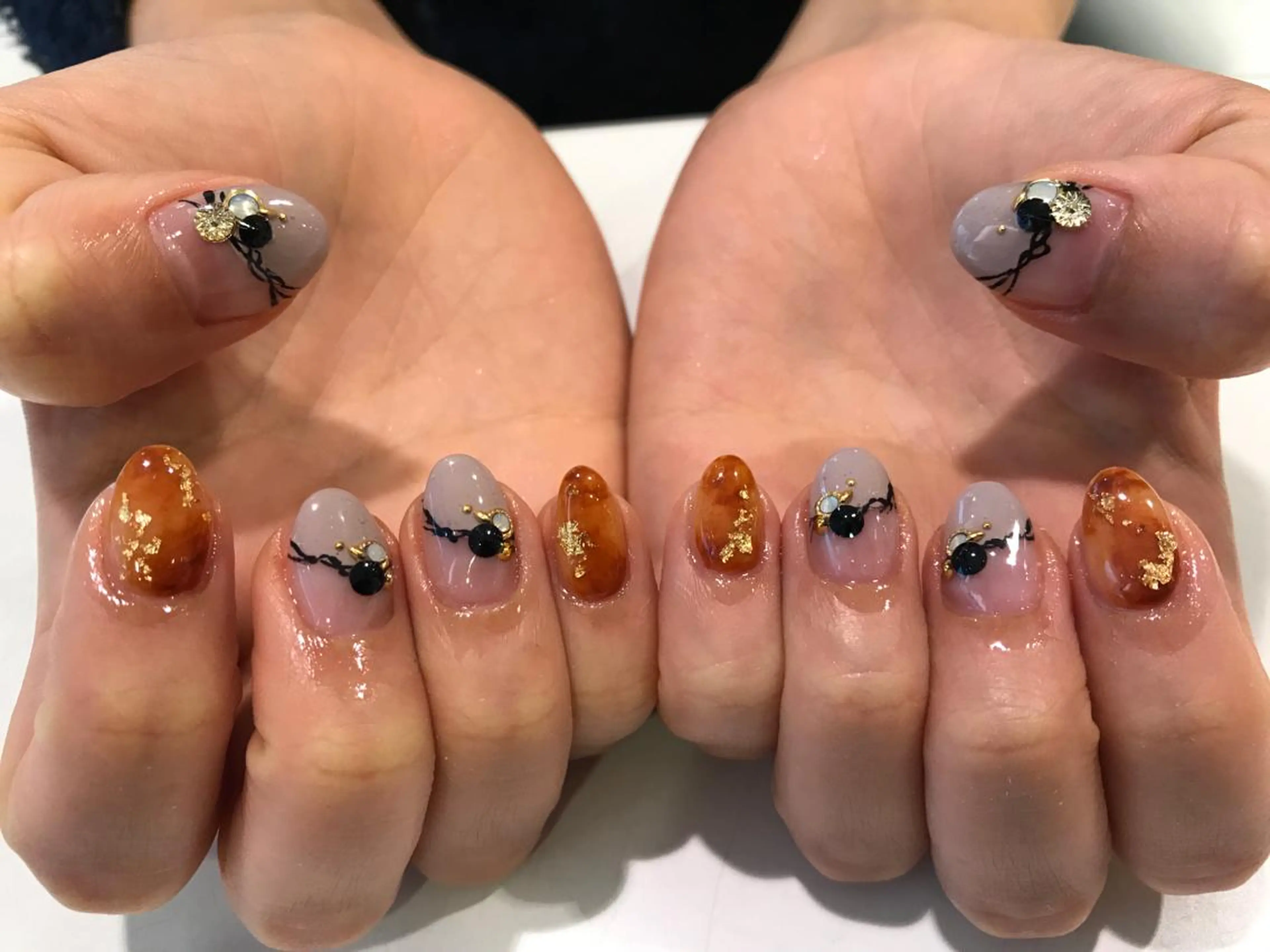 ネイル ハンドネイル ハンドケア Charme. NOBUKOのネイルデザイン