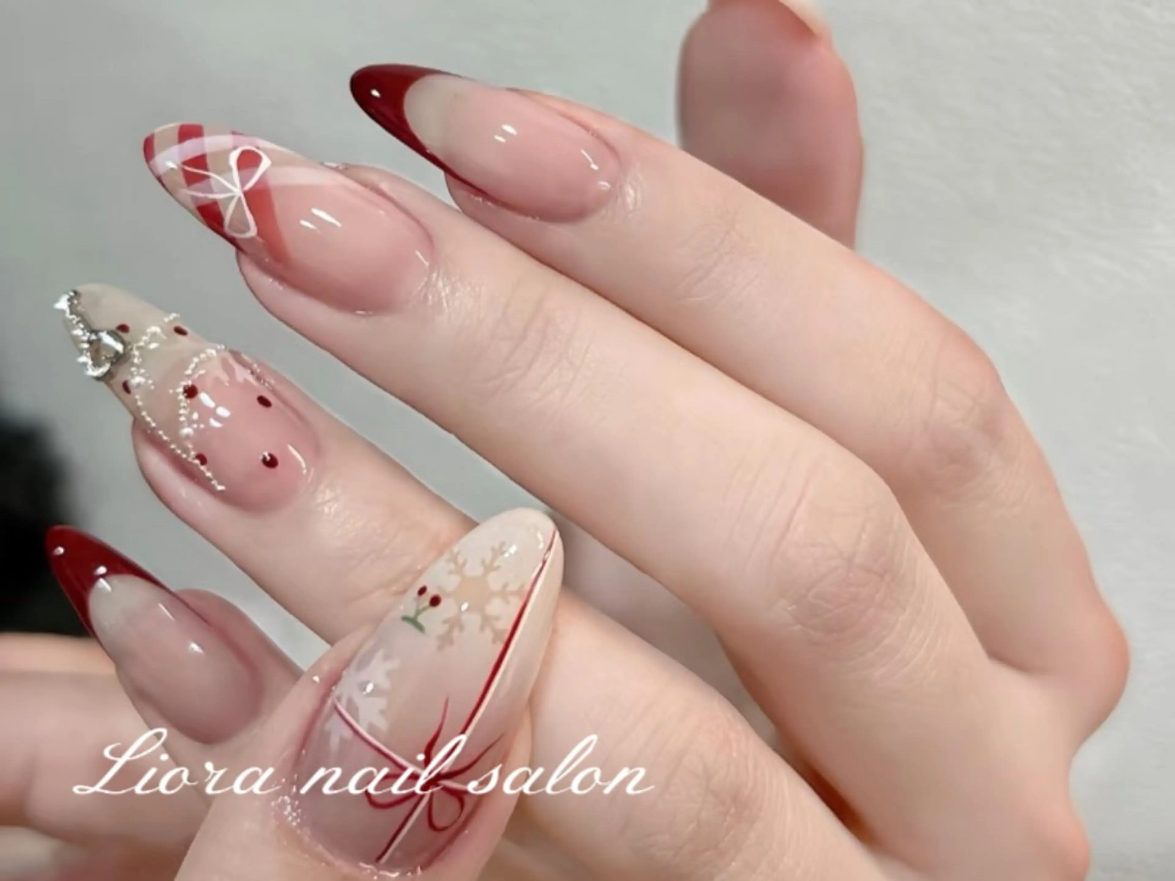 ネイル チークネイル フットネイル フレンチネイル ジェルネイル ガーリー ハンドネイル Liora nail スカルプ専門店のネイルデザイン