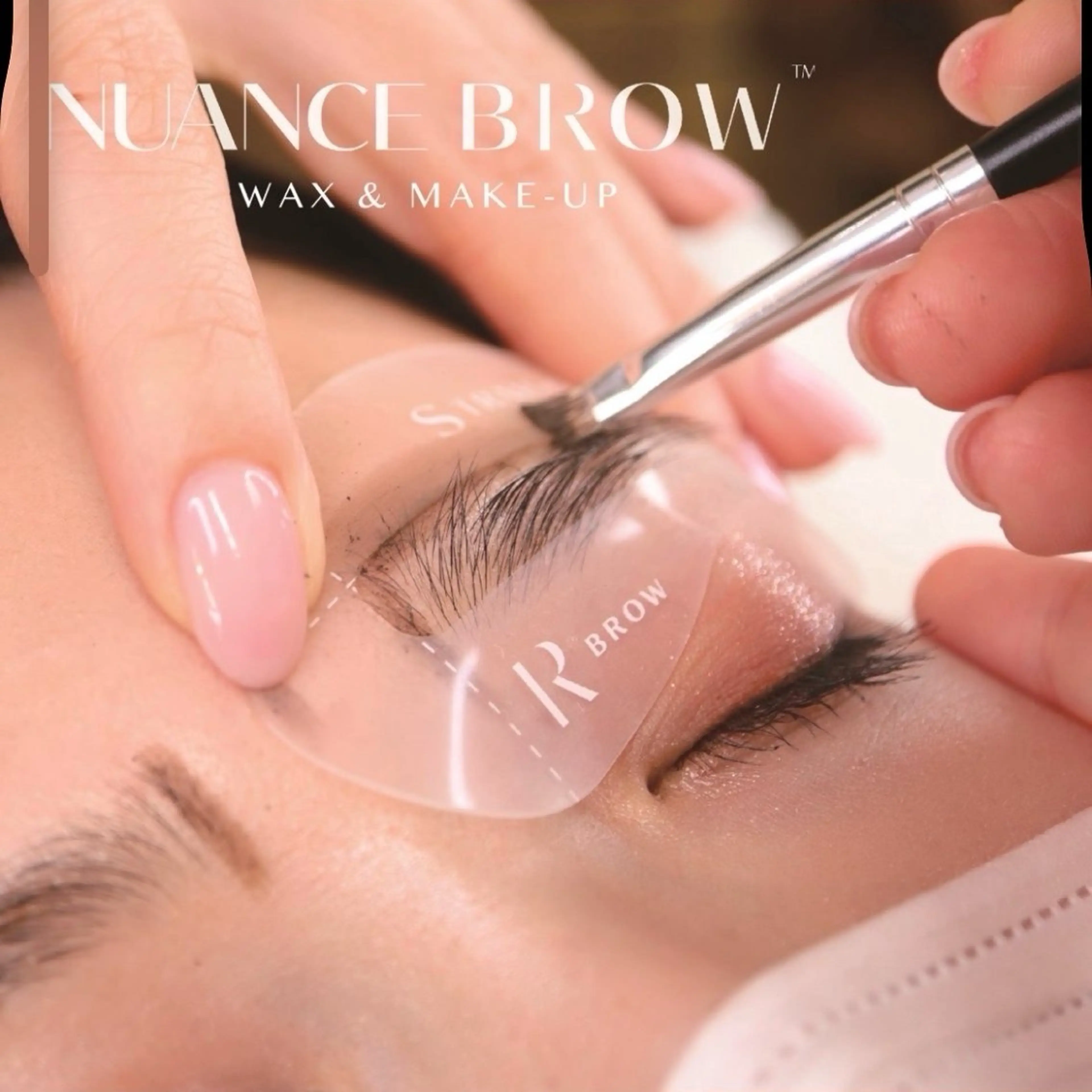 アイブロウ ひがし 🐰🤍の眉毛・アイブロウイメージ