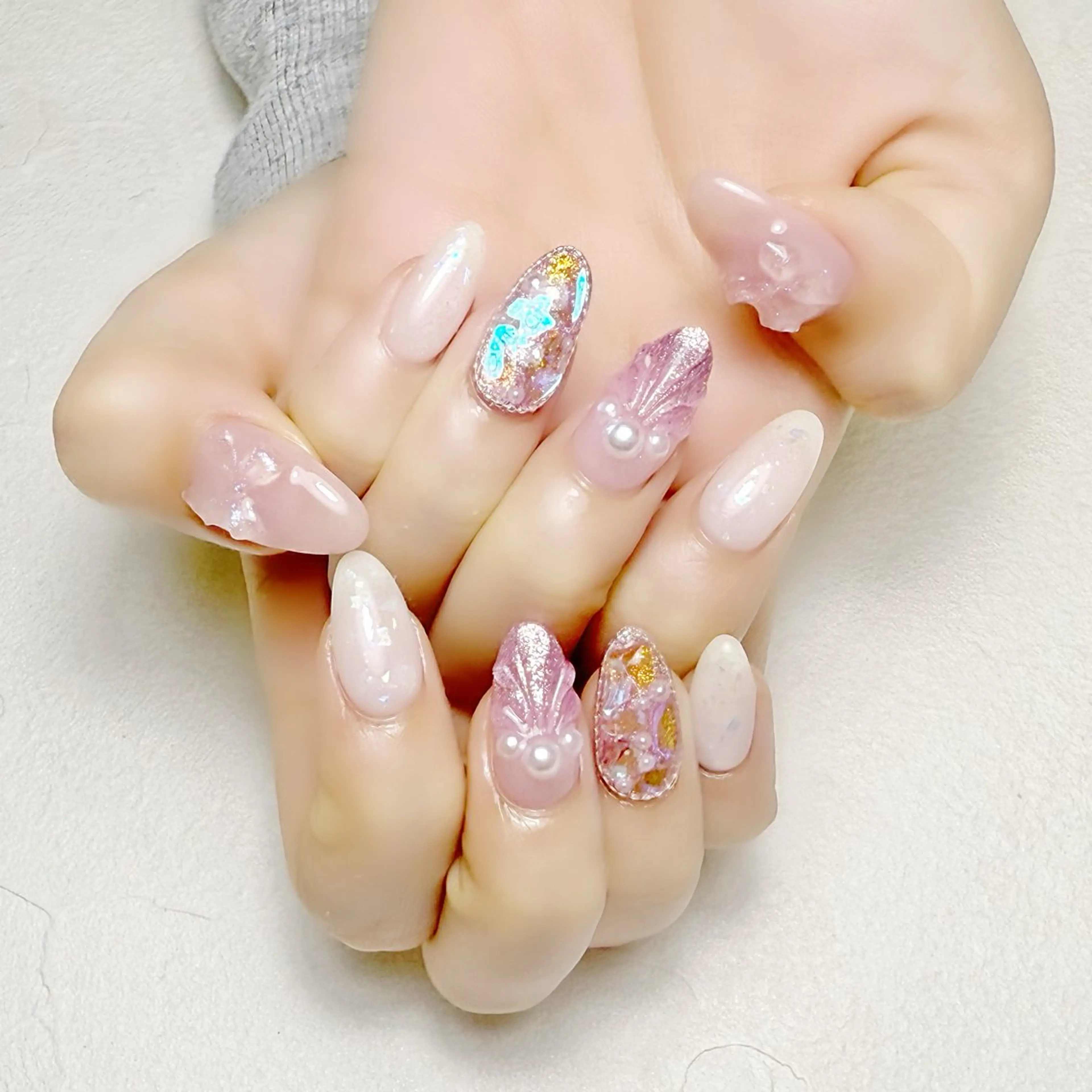 ネイル 氷ネイル・うるうるネイル ラメ(グリッター) ピンク 夏ネイル rouse nail RISATOのネイルデザイン