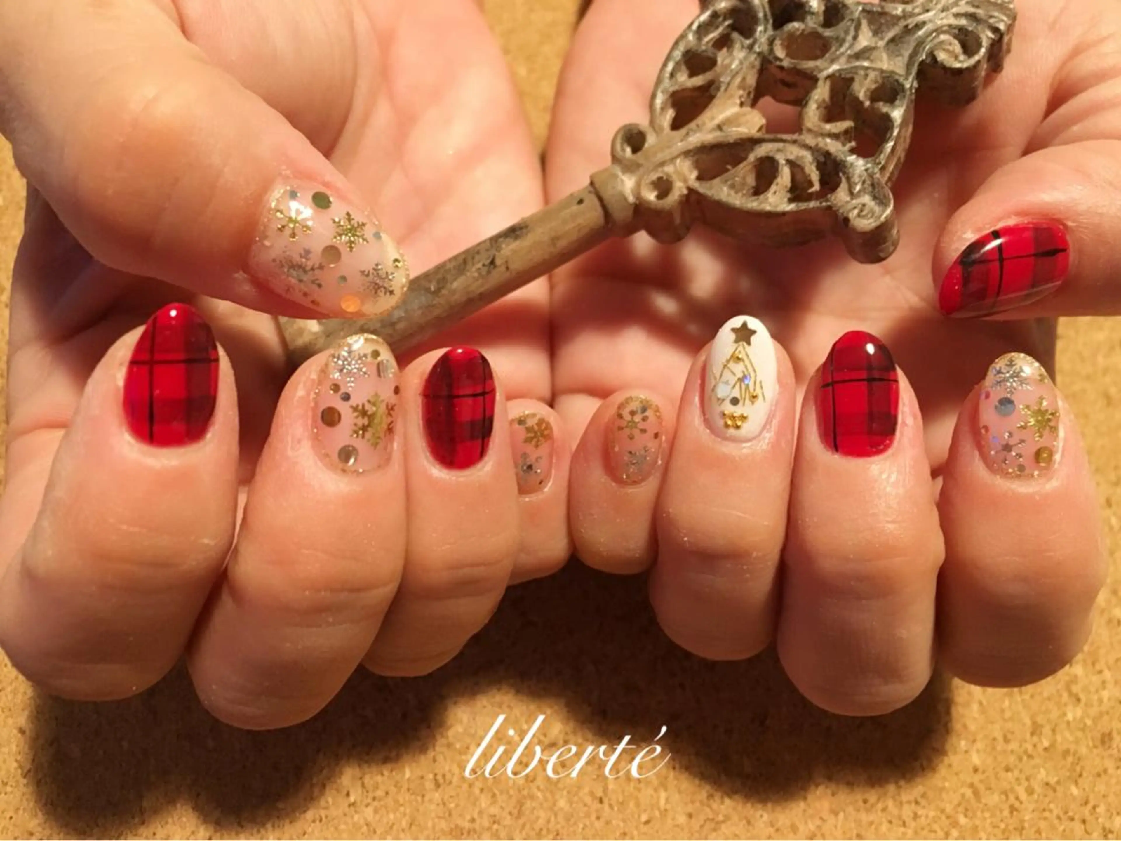 ネイル liberté (リベルテ)のネイルデザイン