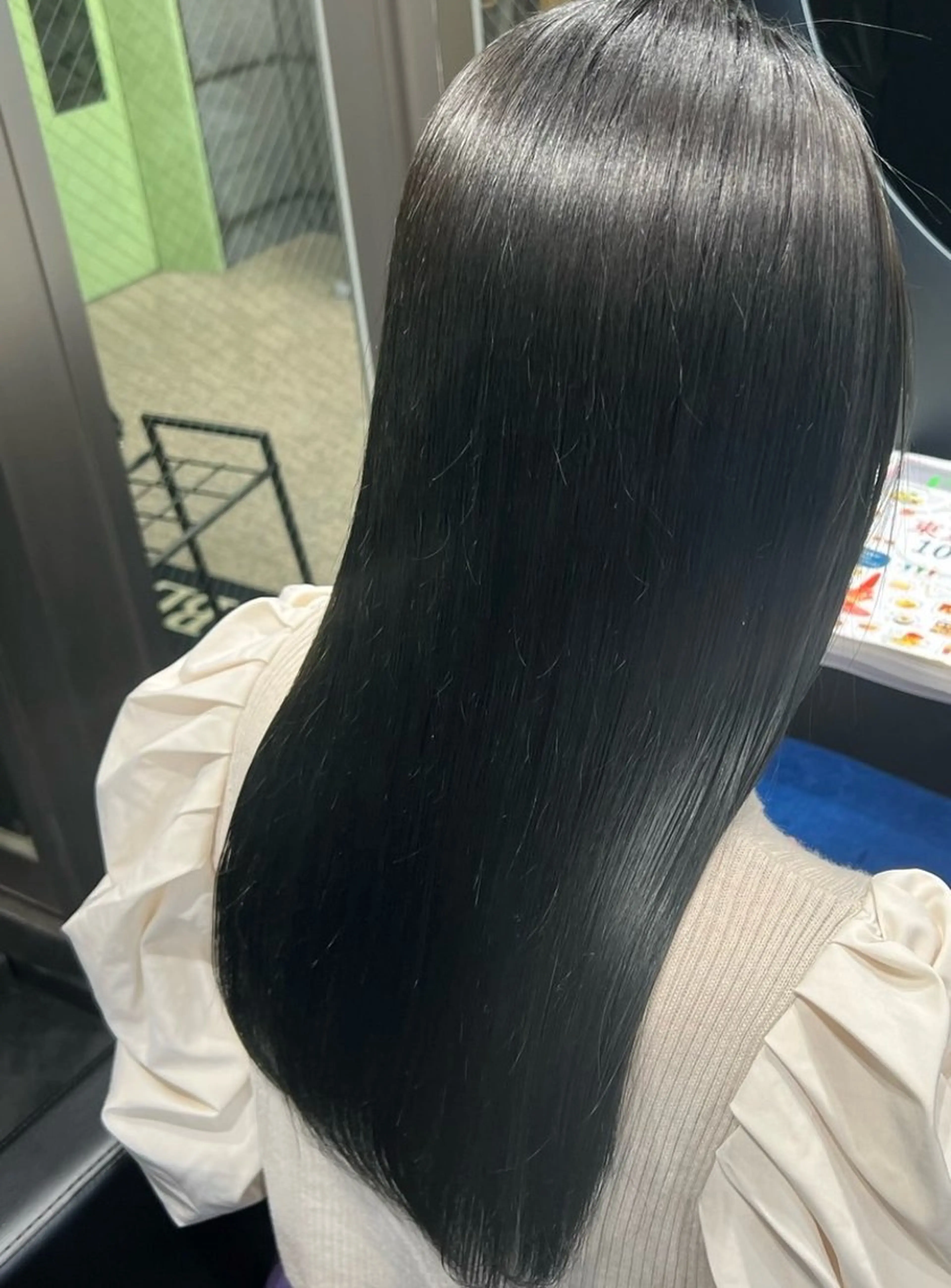 【大注目‼️】髪質改善・アルカリ酸熱トリートメント+カット💇🏽‍♀️💛　￥9500の写真