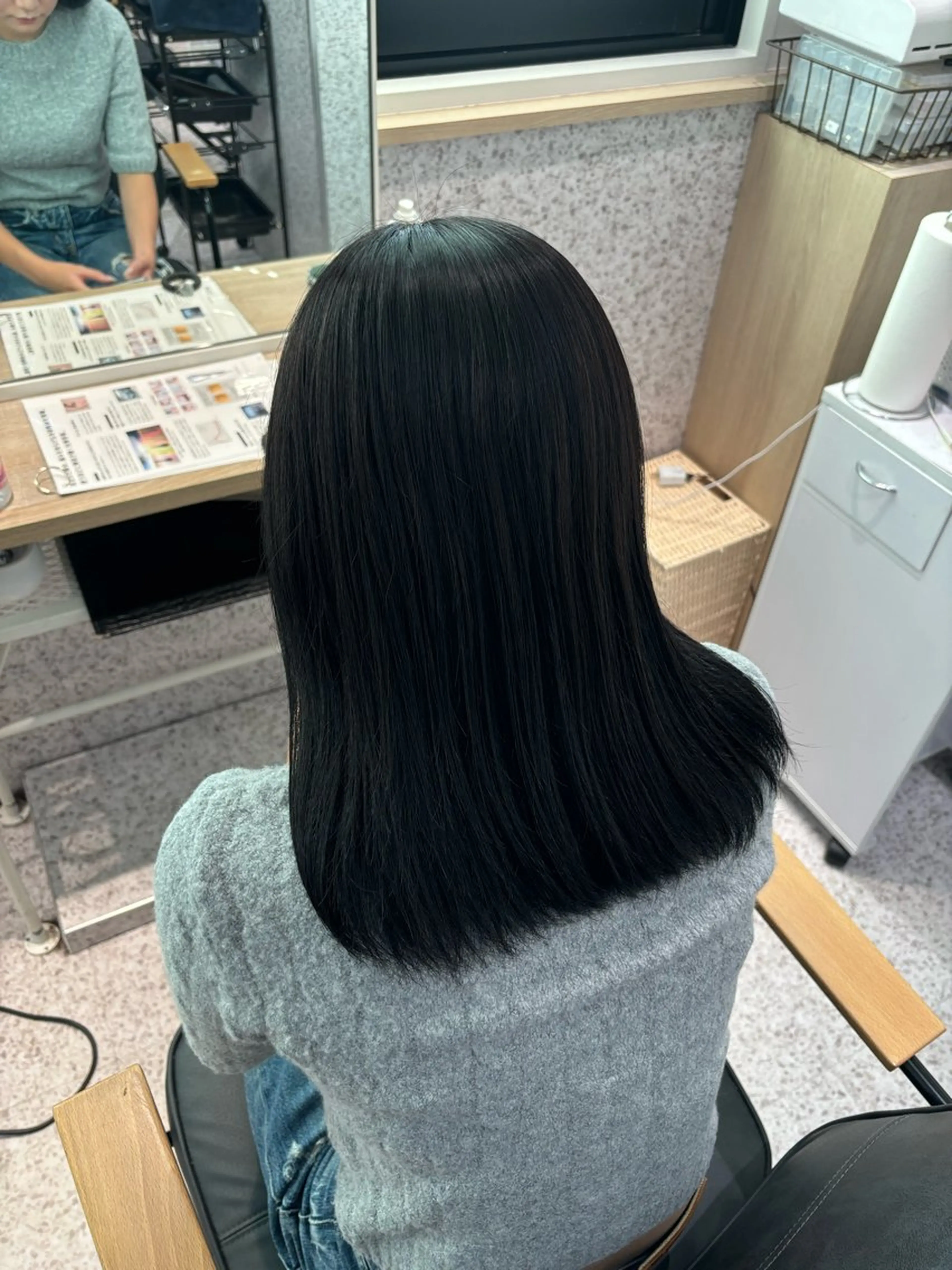 ミディアム カラー ミディアムパーマ ダブルカラー イヤリングカラー ハイライトカラー ハイトーンカラー カット ヘアカラー 暖色カラー/ パリジェンヌ💟みくのヘアスタイル