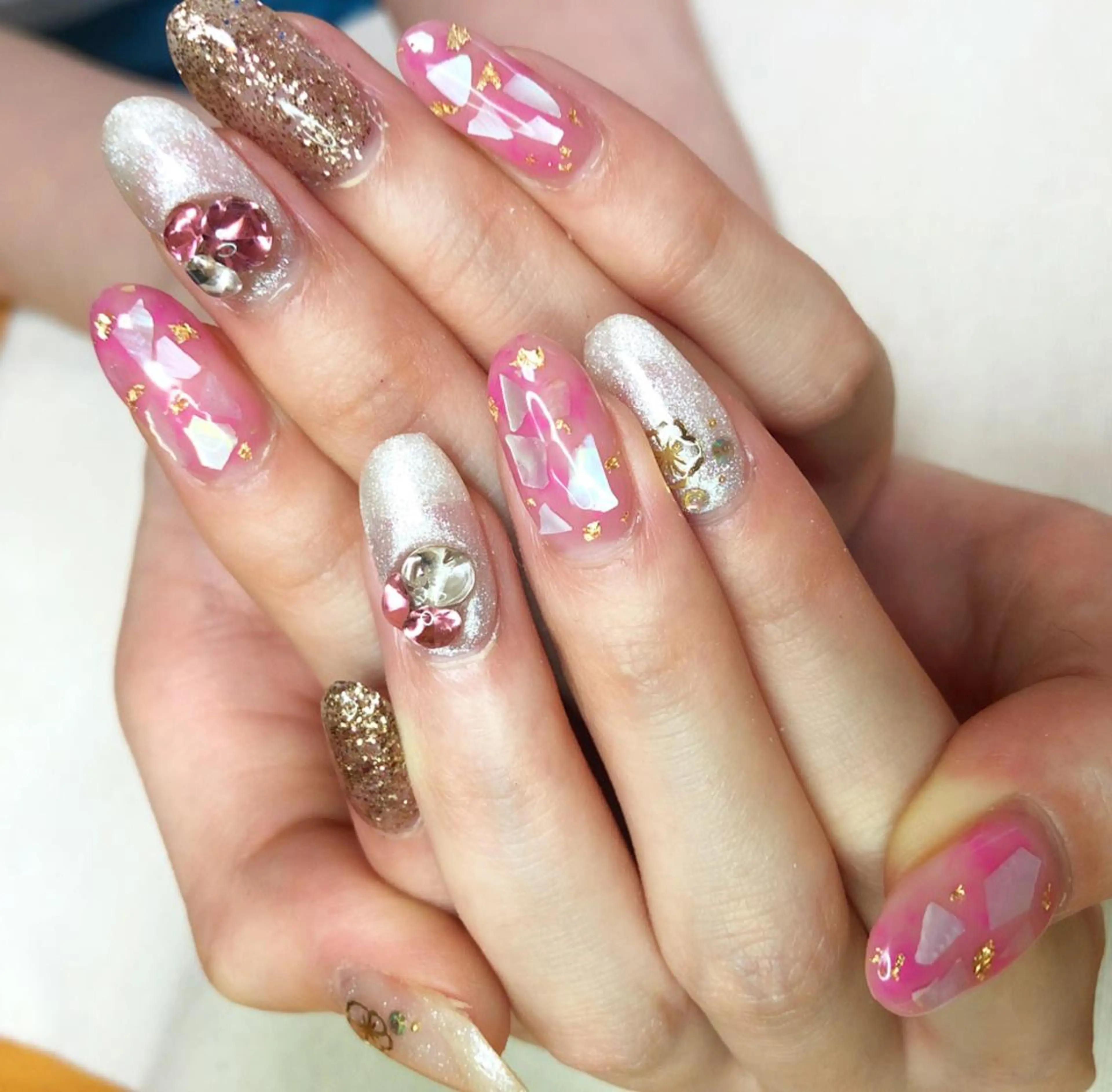 ネイル AZU nailのネイルデザイン