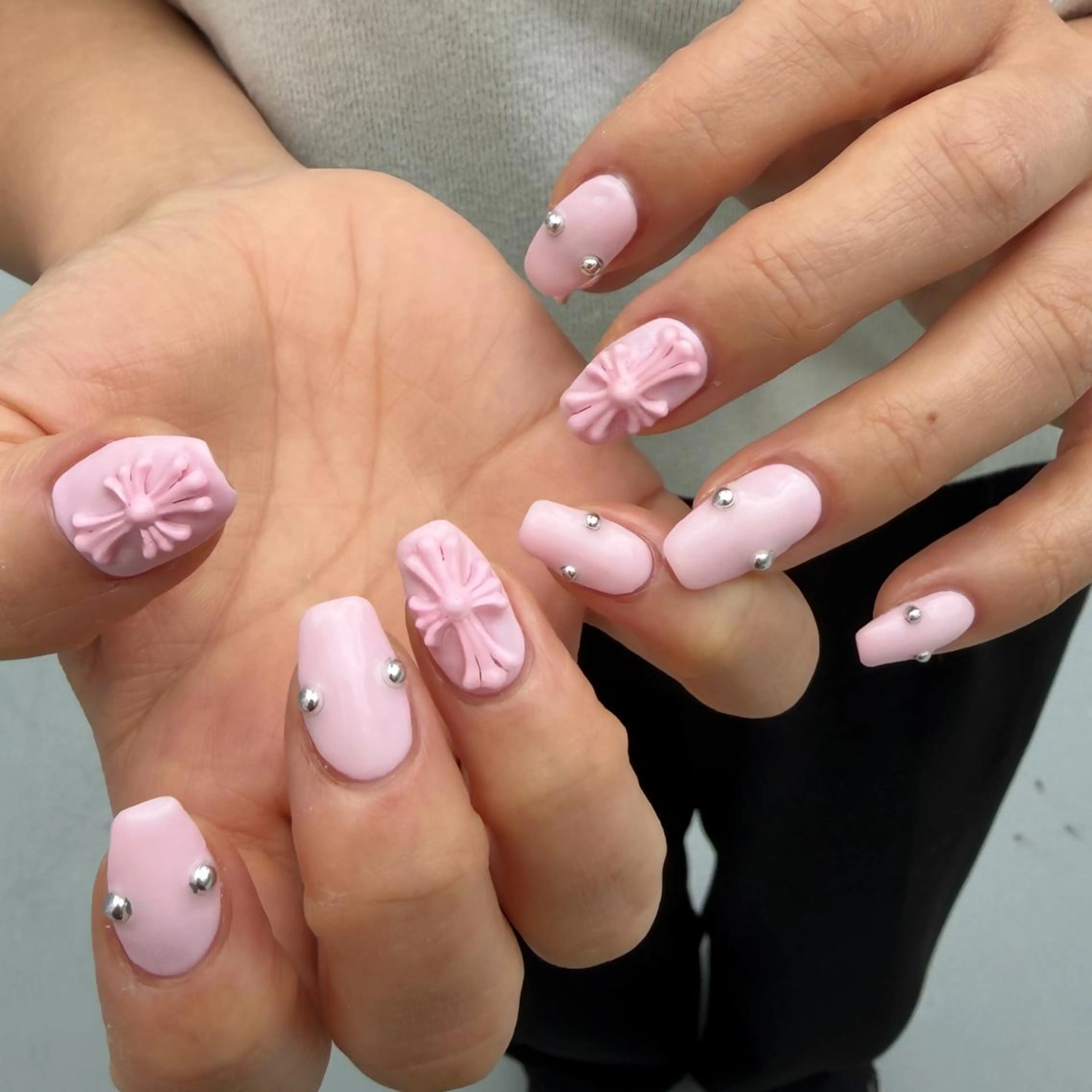 ネイル ハンドネイル 🐈‍⬛ Minamiのネイルデザイン