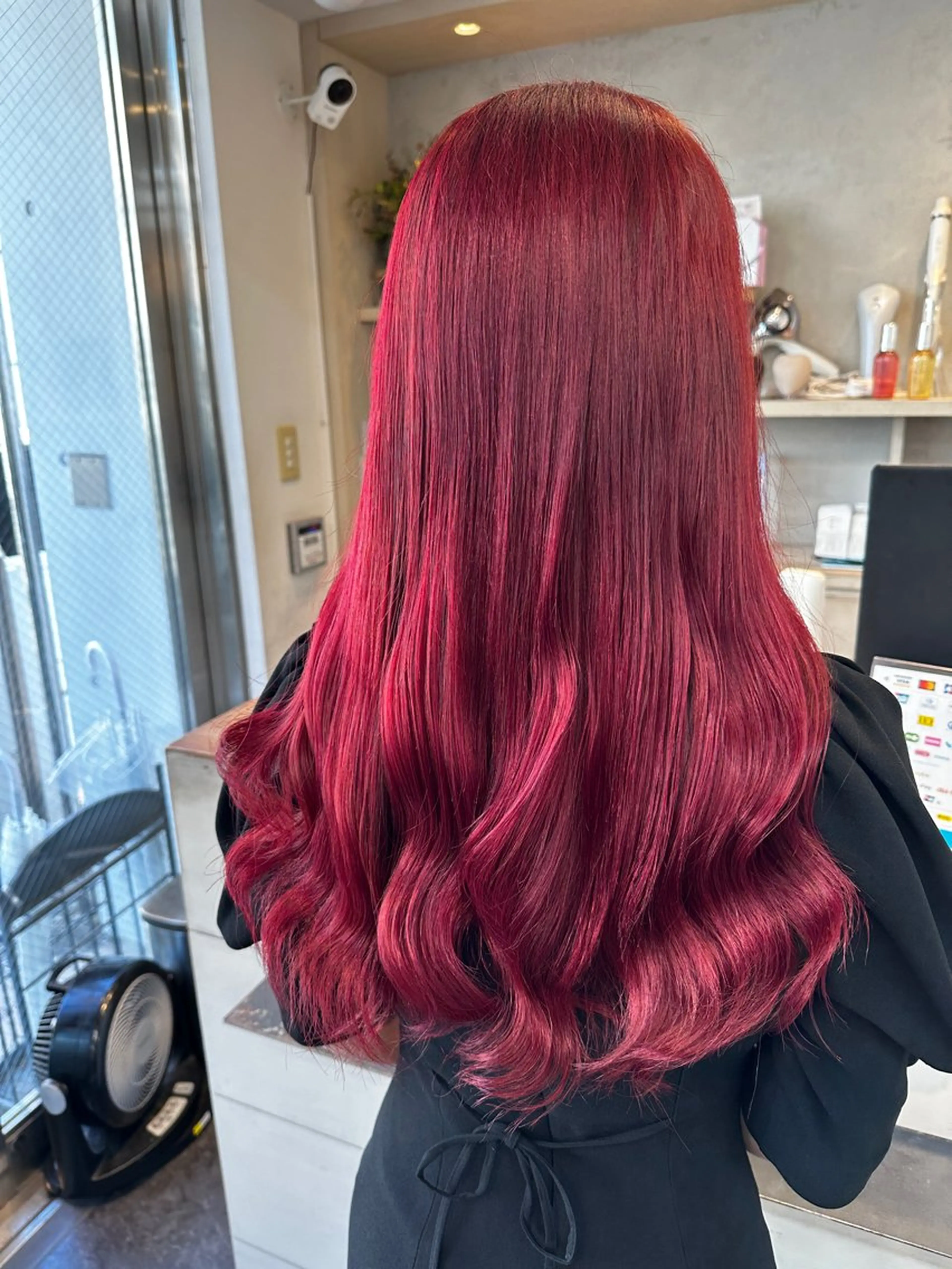 ロング カラー ブリーチ カシス ピンクカラー ブリーチなしピンク 縮毛艶髪矯正/吉村のヘアスタイル