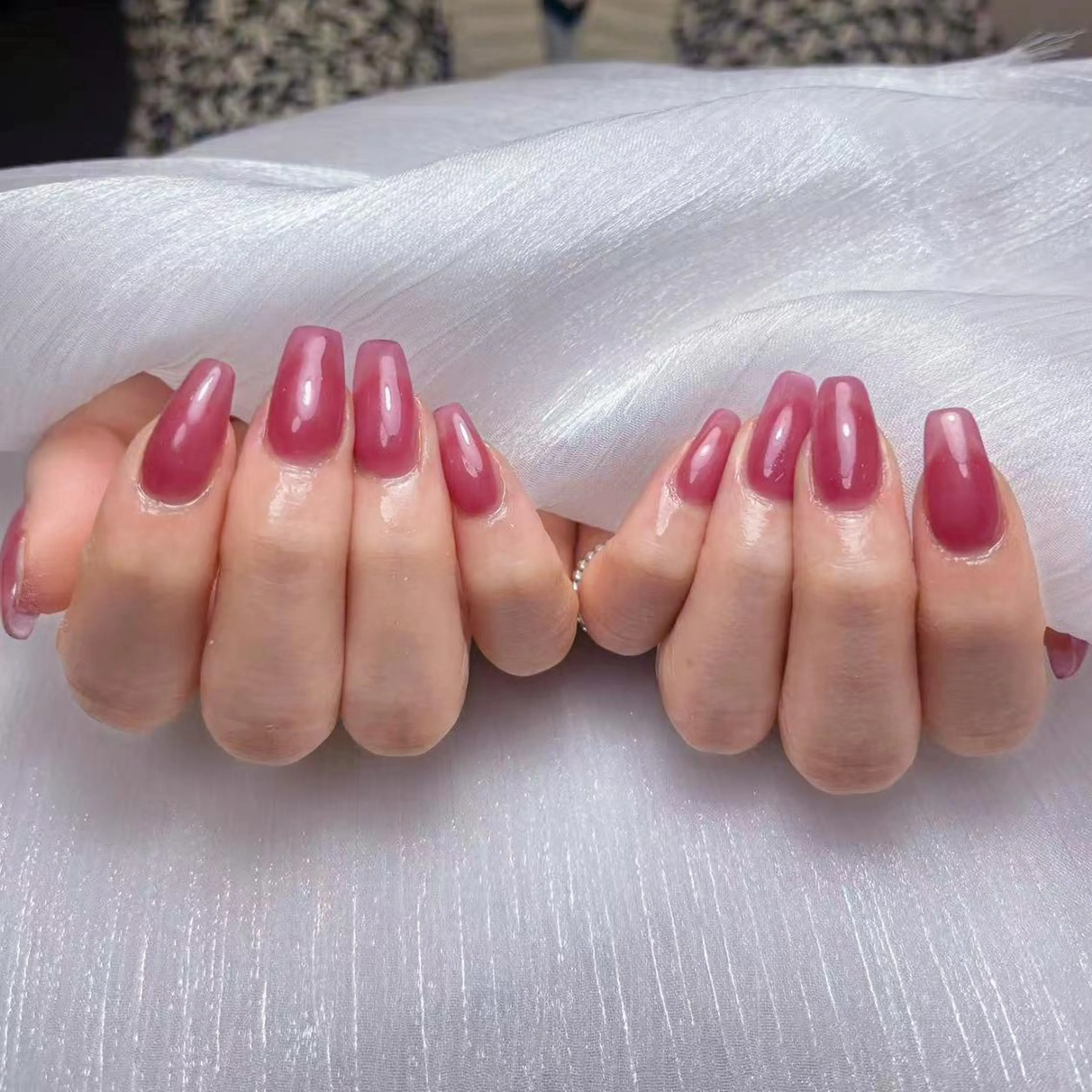 ネイル アートネイル オーロラネイル ガーリー キラキラネイル 韓国ネイル ハンドネイル DIANMOND NAIL🌸のネイルデザイン