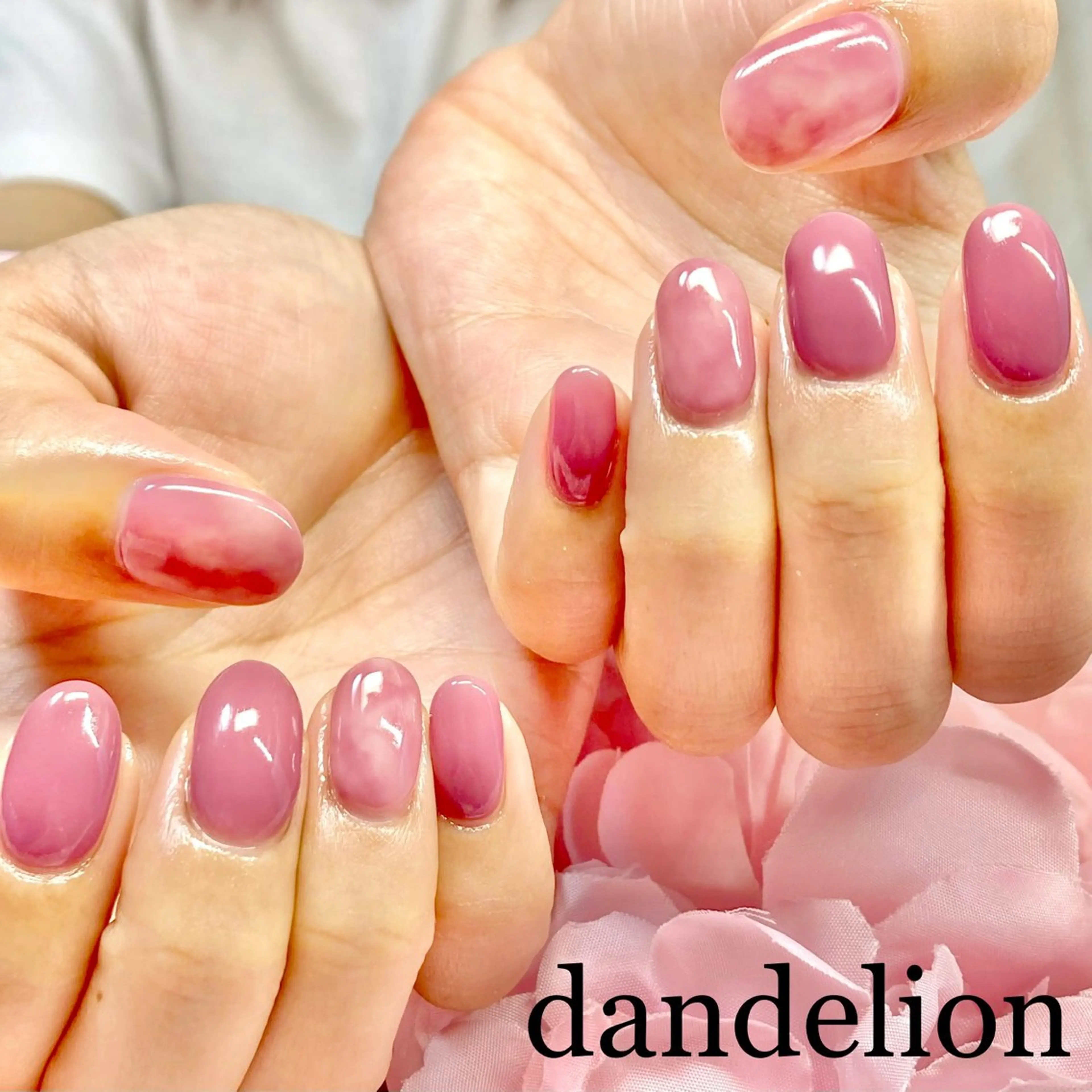 ネイル ハンドネイル ハンドケア dandelion ダンデライオンのネイルデザイン