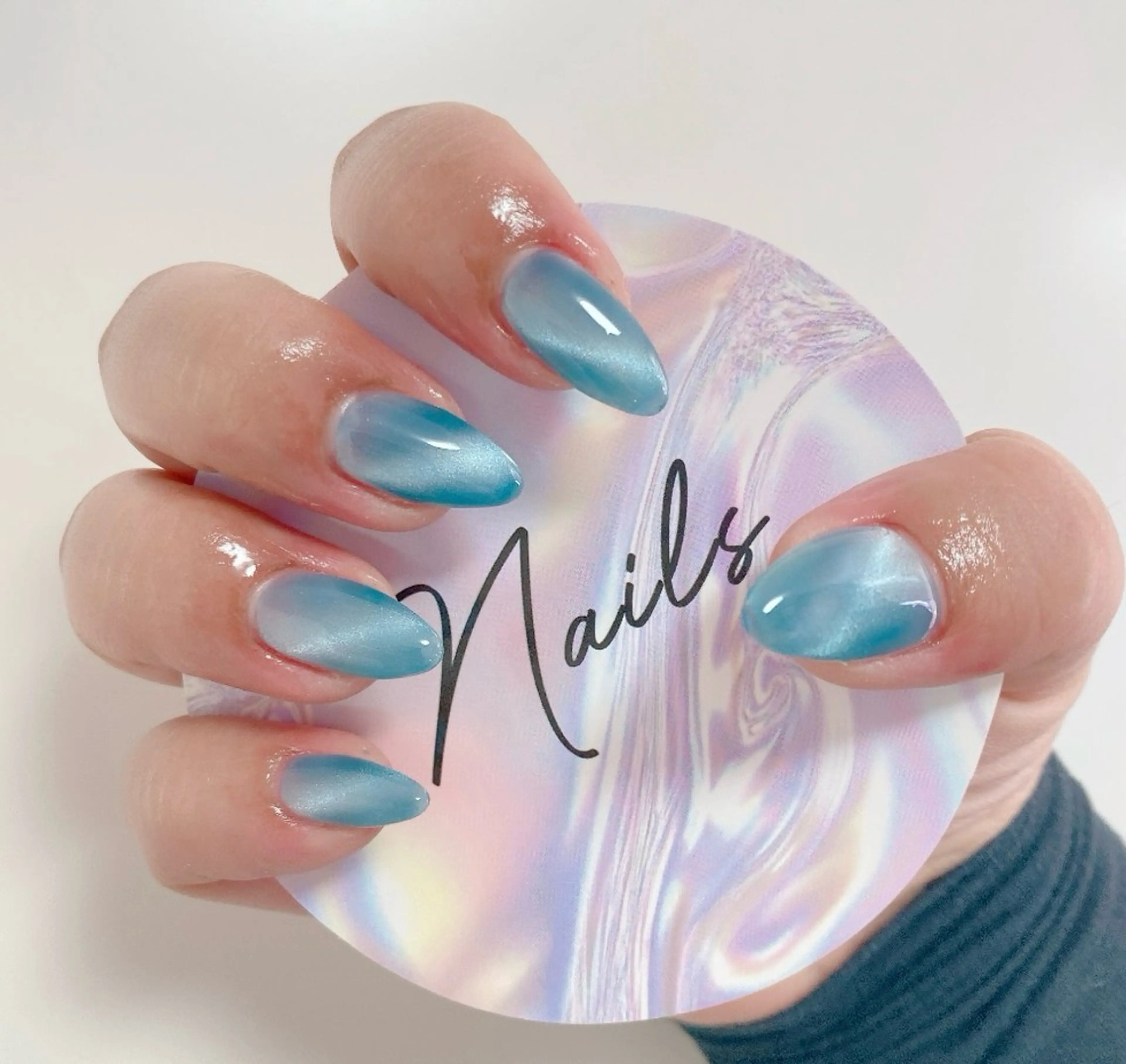 ネイル マグネットネイル ハンドネイル B- nailのネイルデザイン