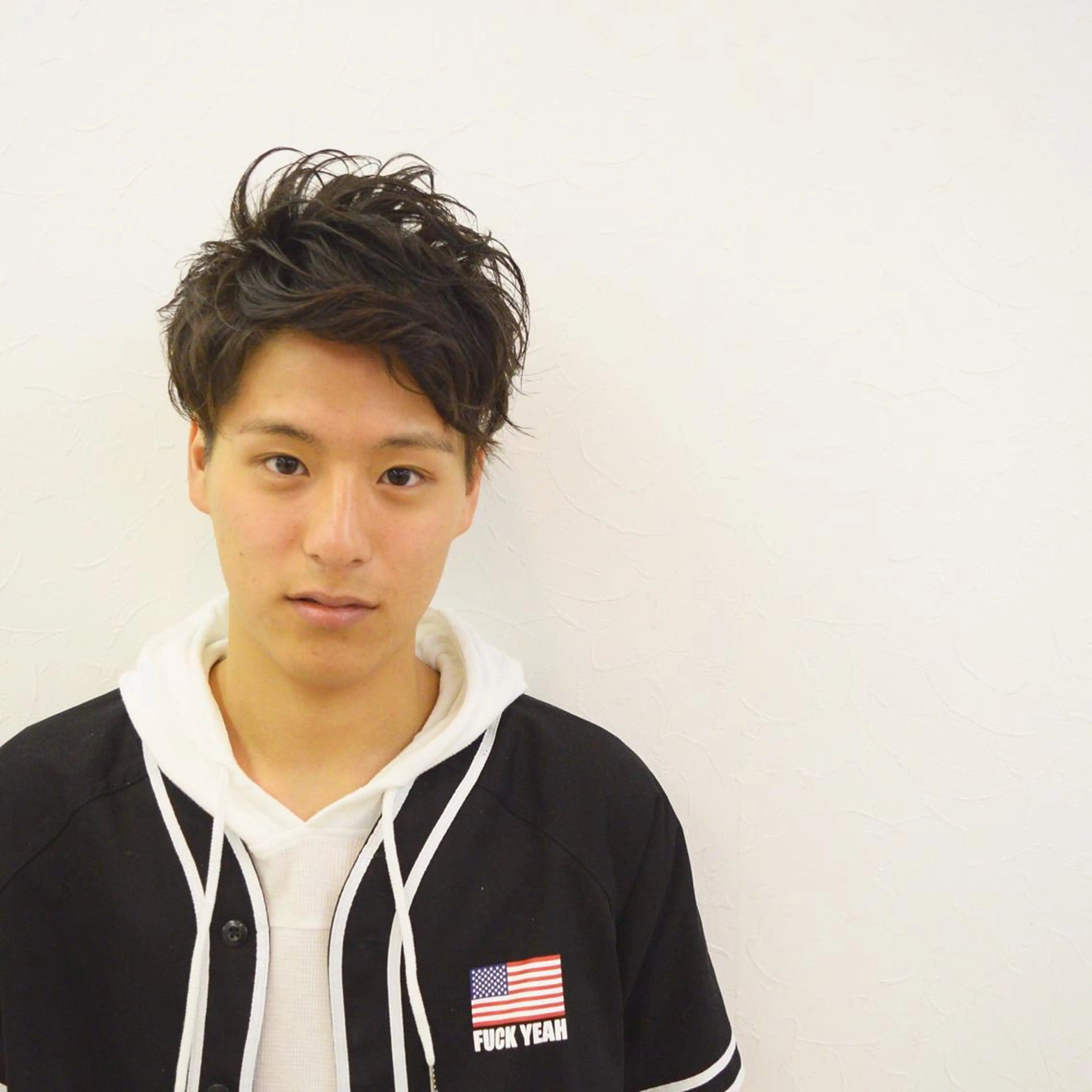 ミディアム メンズ 石鳶 勝のヘアスタイル